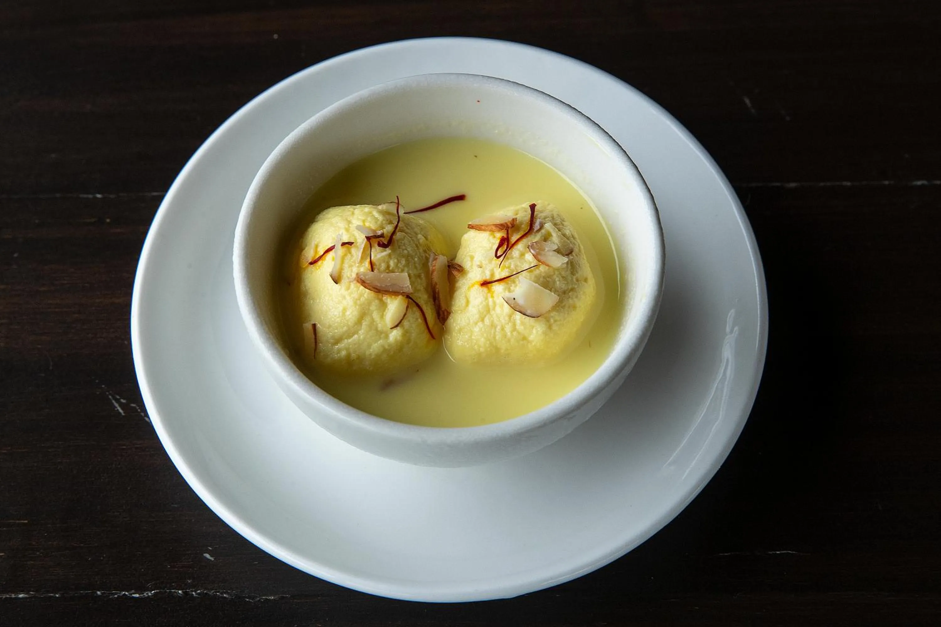 Food and drinks in WelcomHeritage Tadoba Vanya Villas Resort & Spa