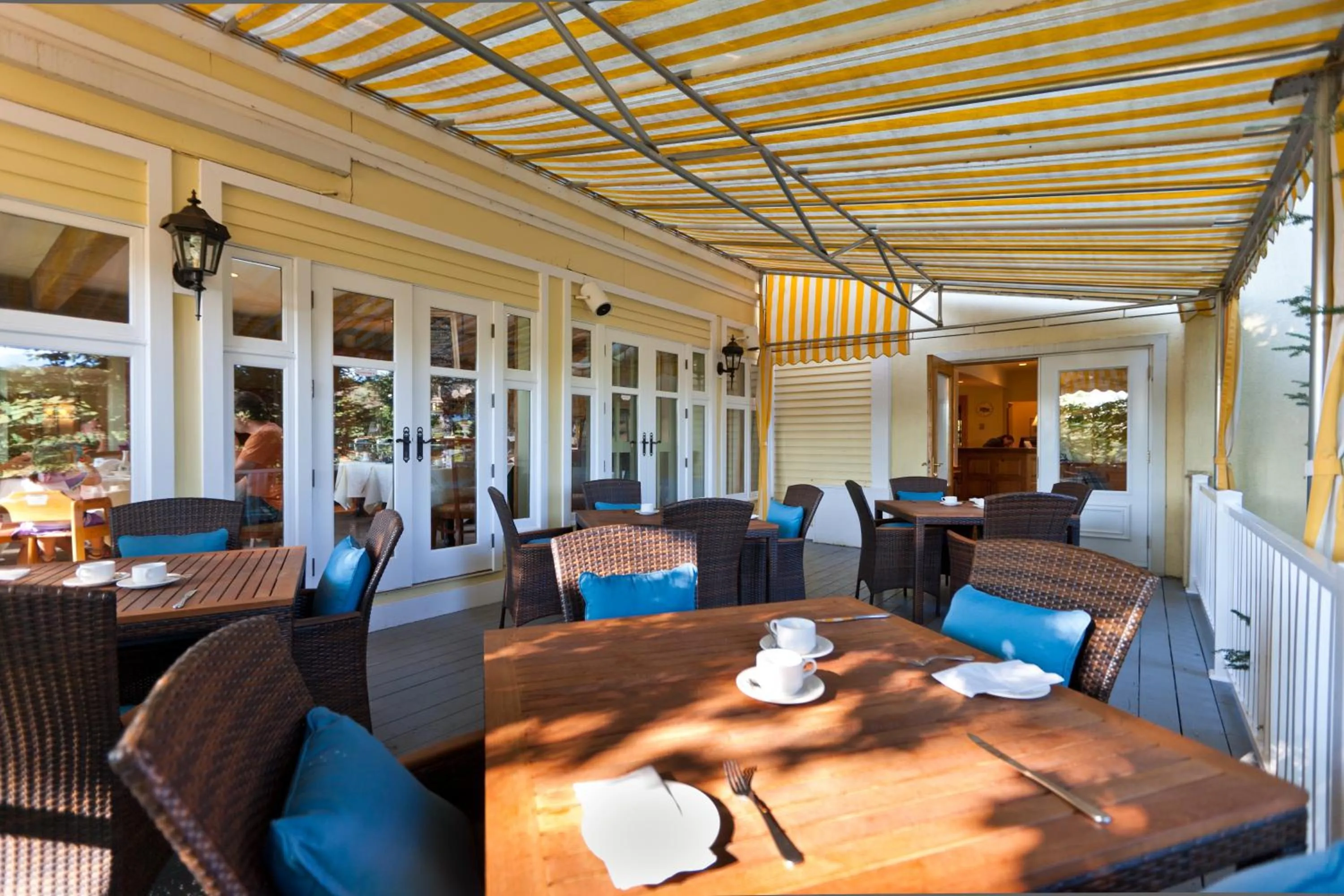 Restaurant/places to eat in Auberge West Brome