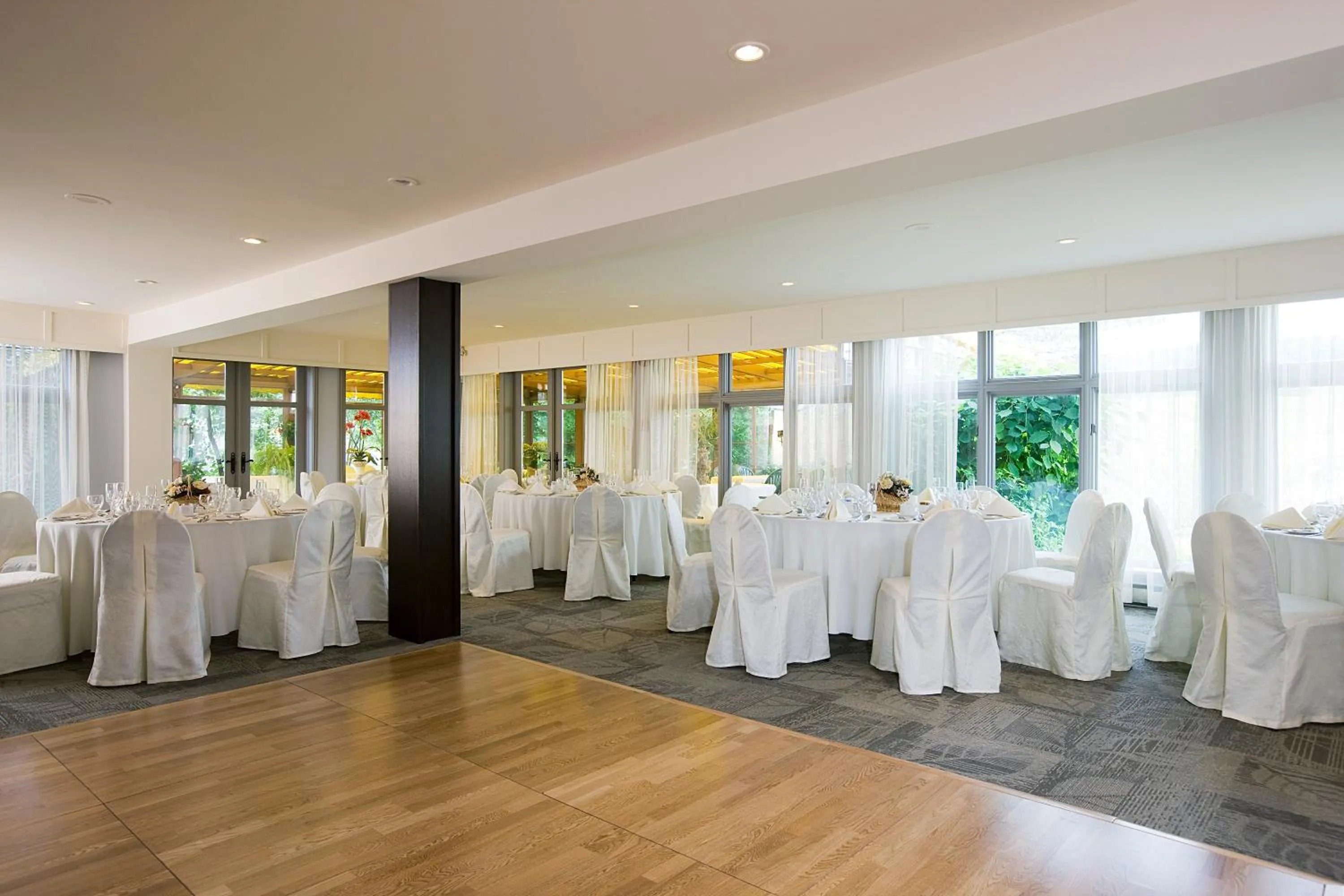 Banquet/Function facilities in Auberge West Brome
