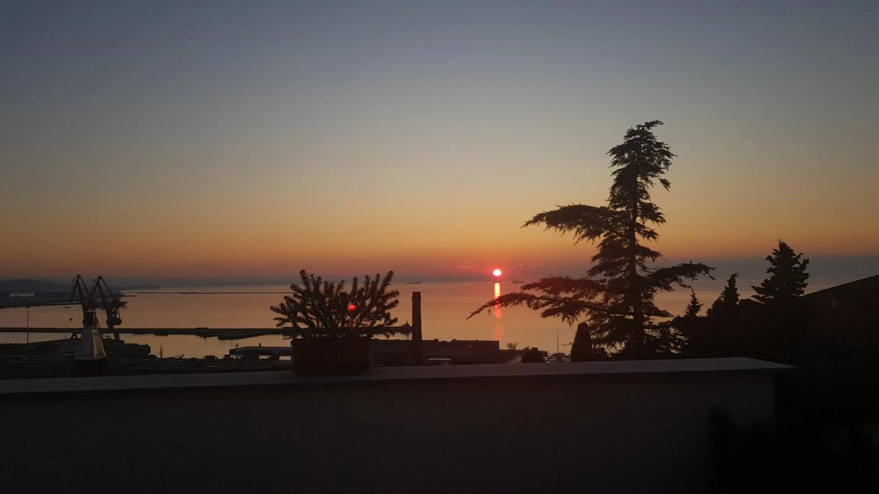 Sea view in La mansarda delle meraviglie B&B Superior