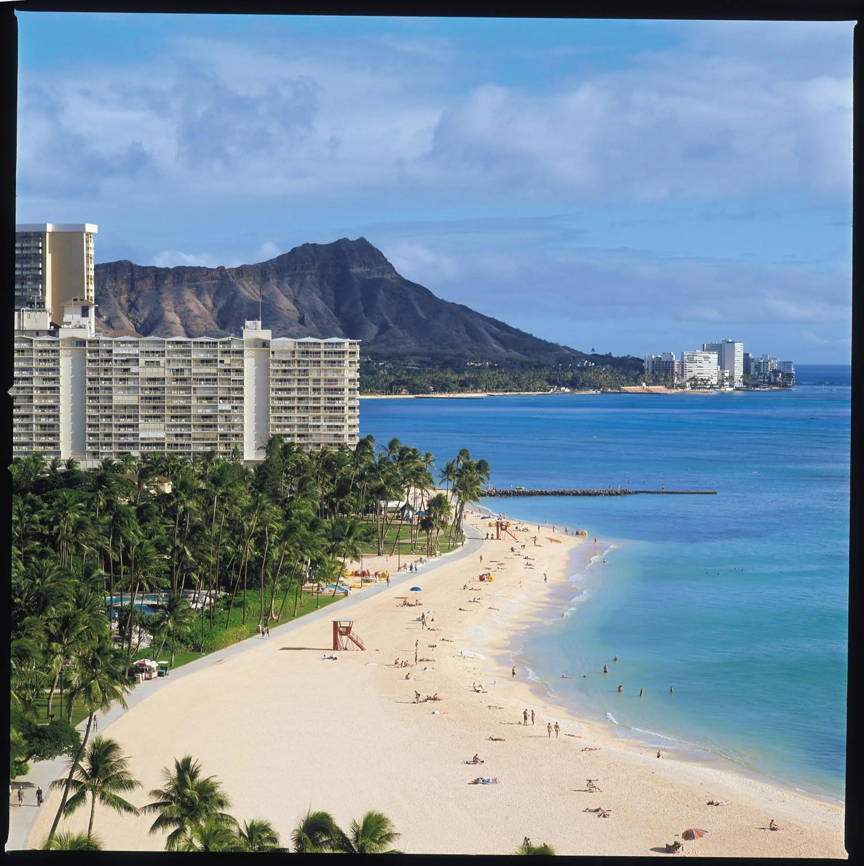 Waikiki Shore by OUTRIGGER Waikiki Shore by OUTRIGGER