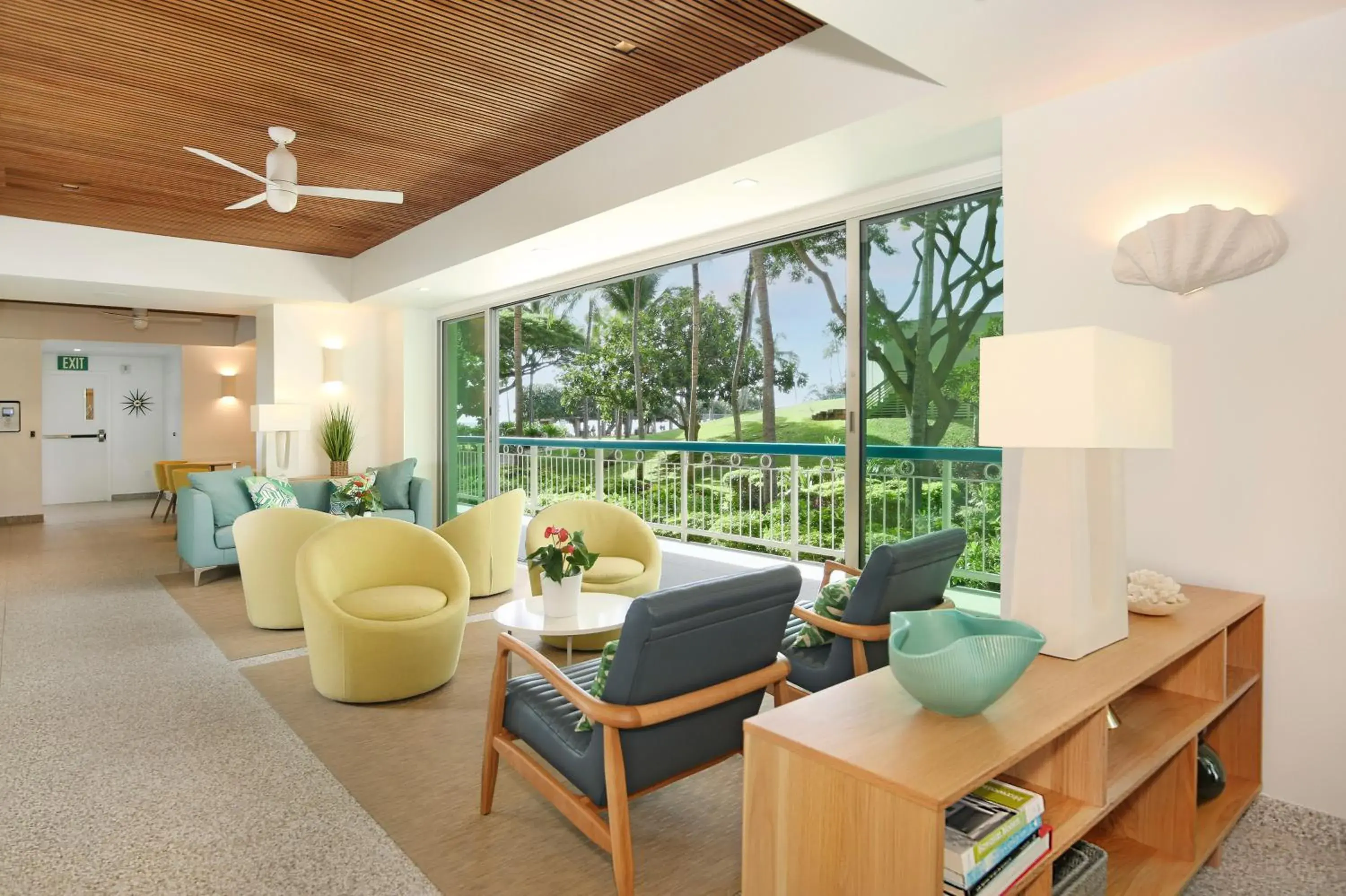 Lobby or reception in Waikiki Shore by OUTRIGGER Lobby or reception in Waikiki Shore by OUTRIGGER