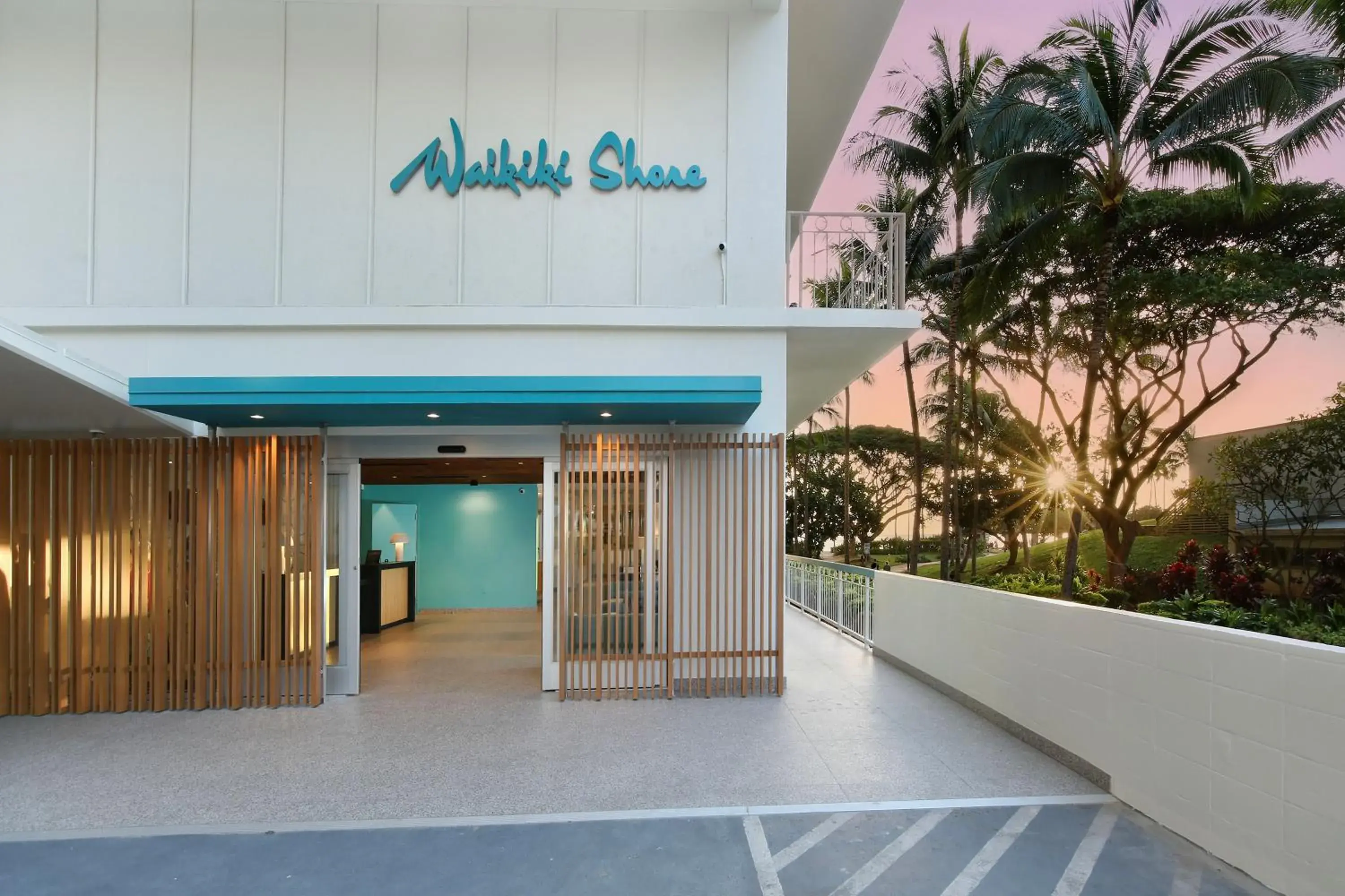 Facade/entrance in Waikiki Shore by OUTRIGGER Facade/entrance in Waikiki Shore by OUTRIGGER