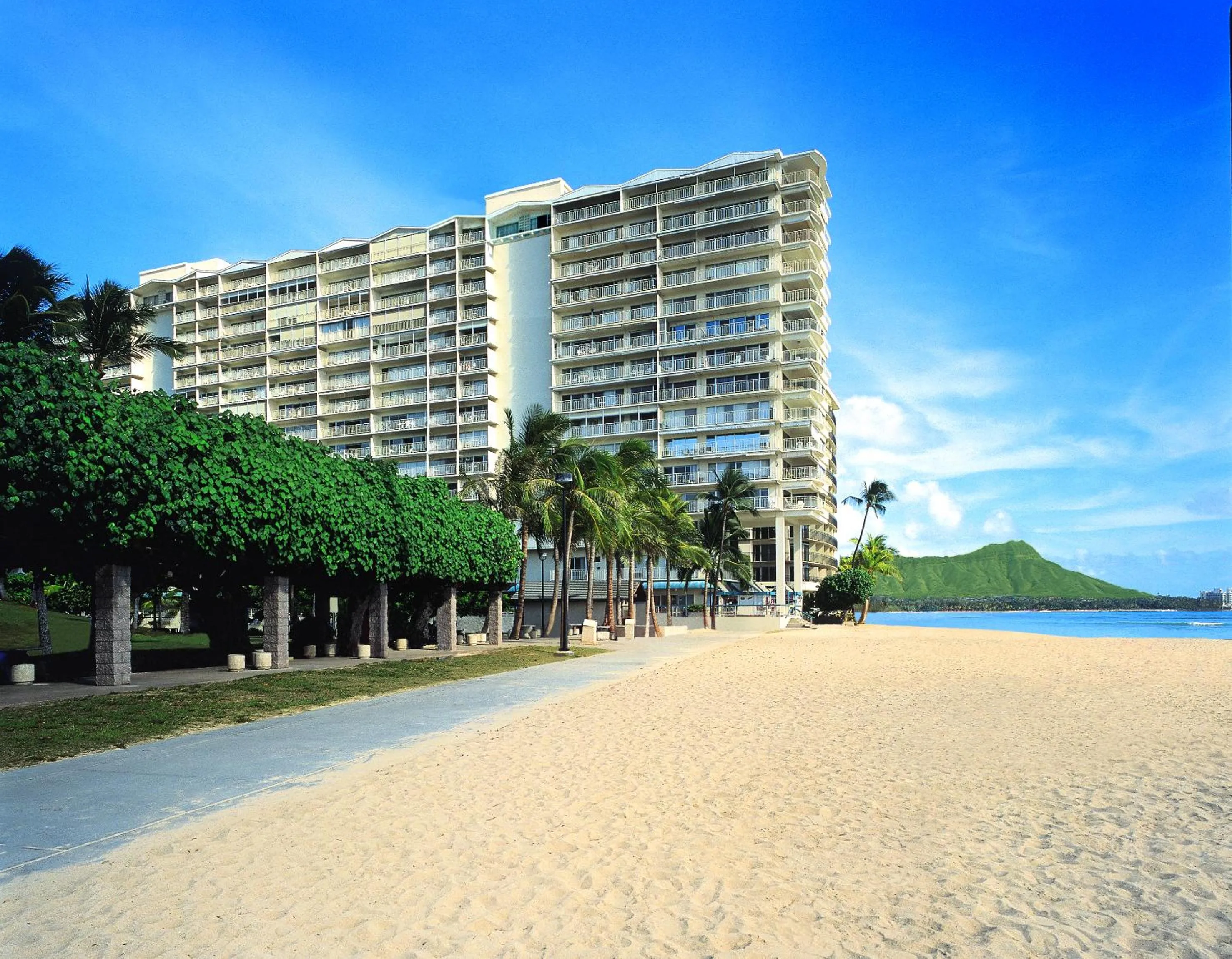 Property building in Waikiki Shore by OUTRIGGER