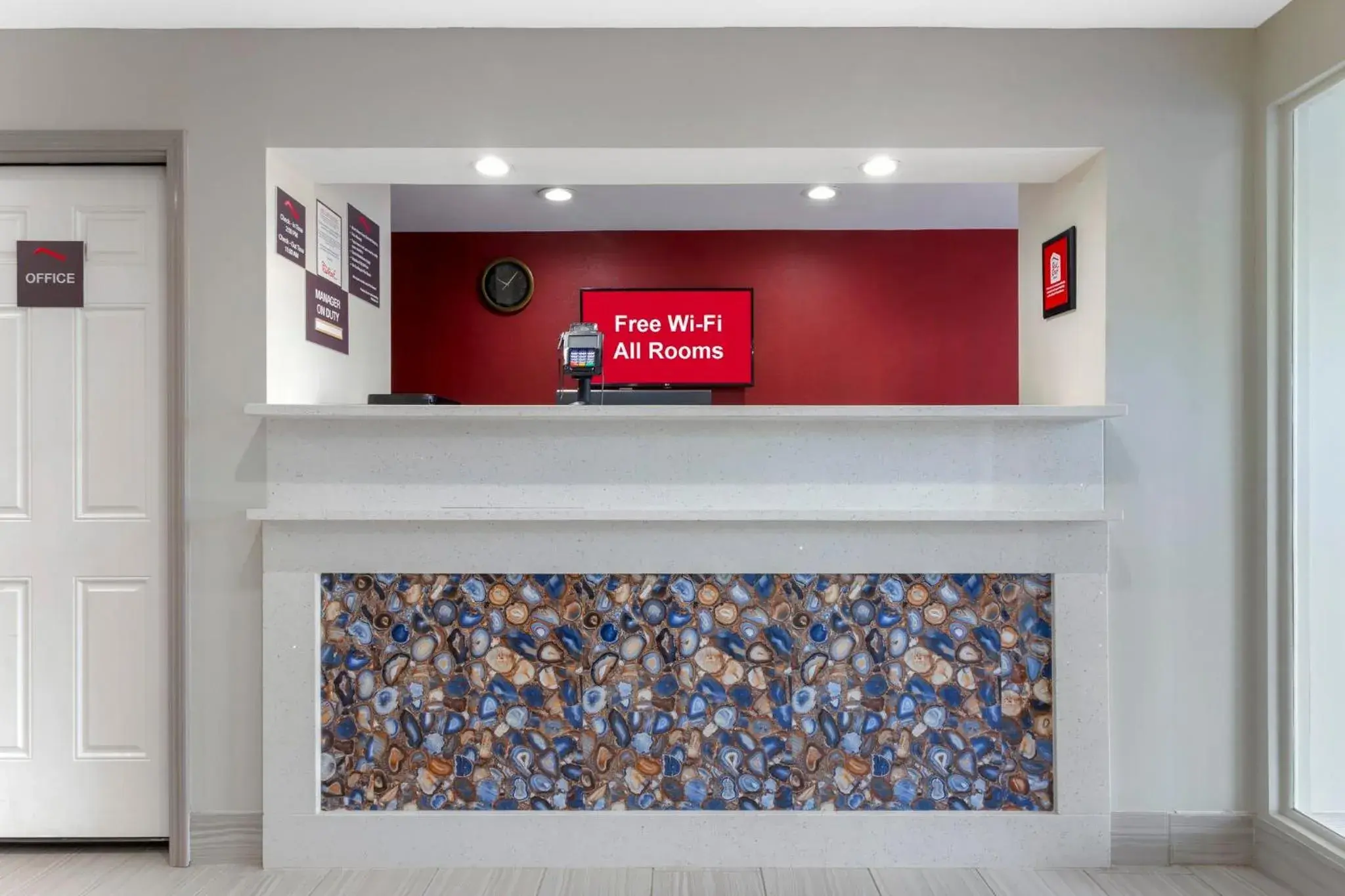 Lobby or reception in Red Roof Inn Hope Lobby or reception in Red Roof Inn Hope