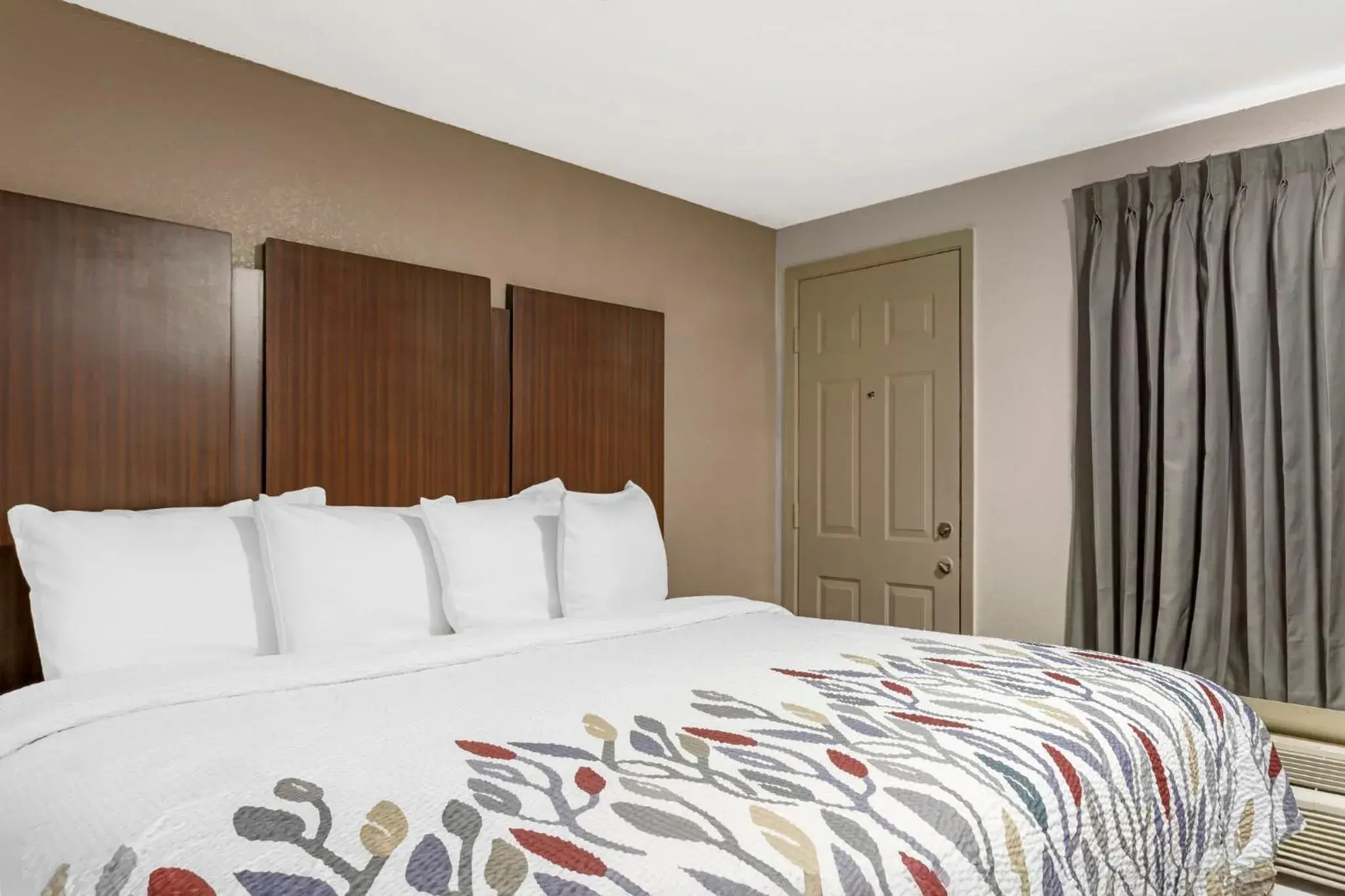 Bedroom, Bed in Red Roof Inn Hope Bedroom, Bed in Red Roof Inn Hope