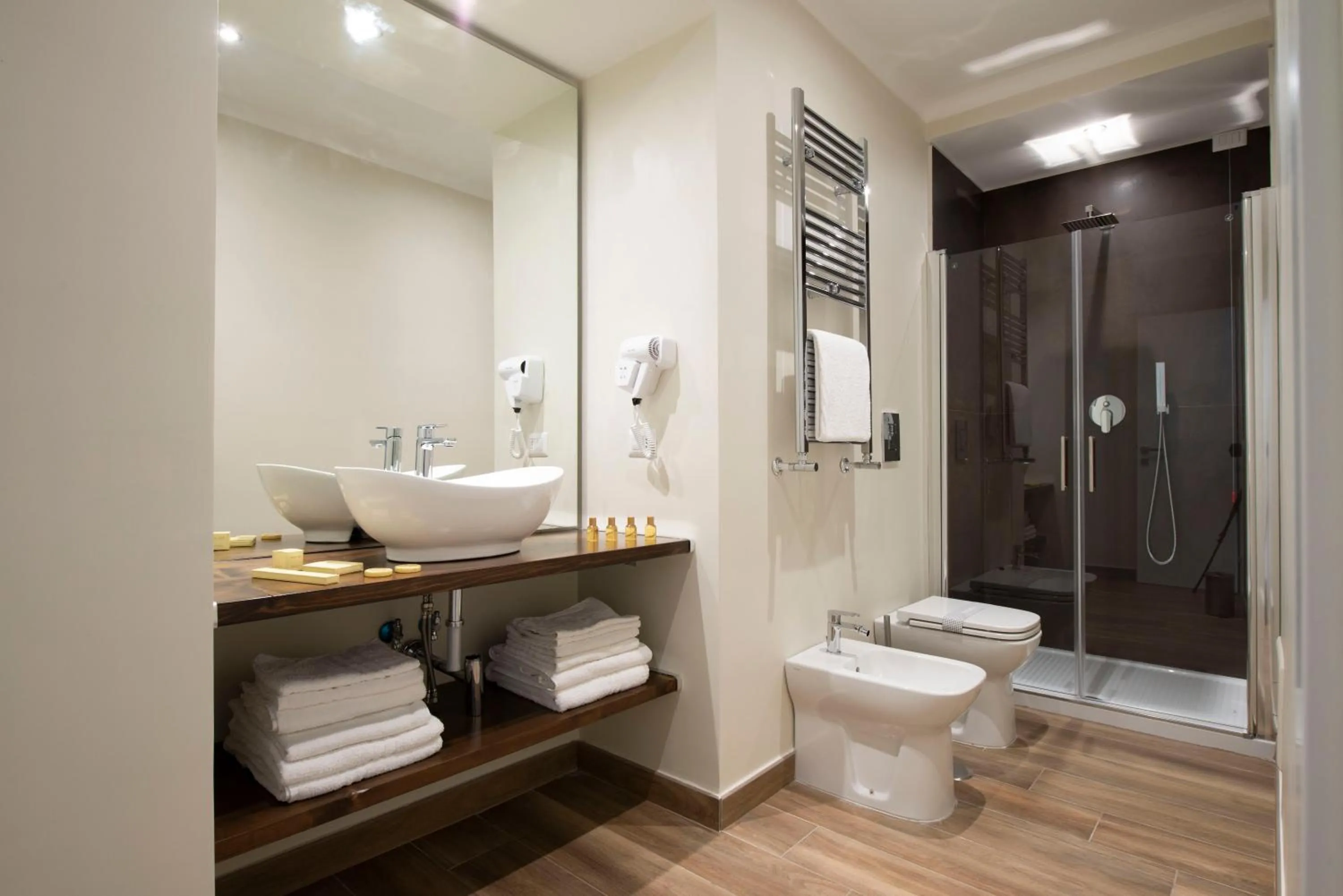 Bathroom in Dante Maison De Luxe