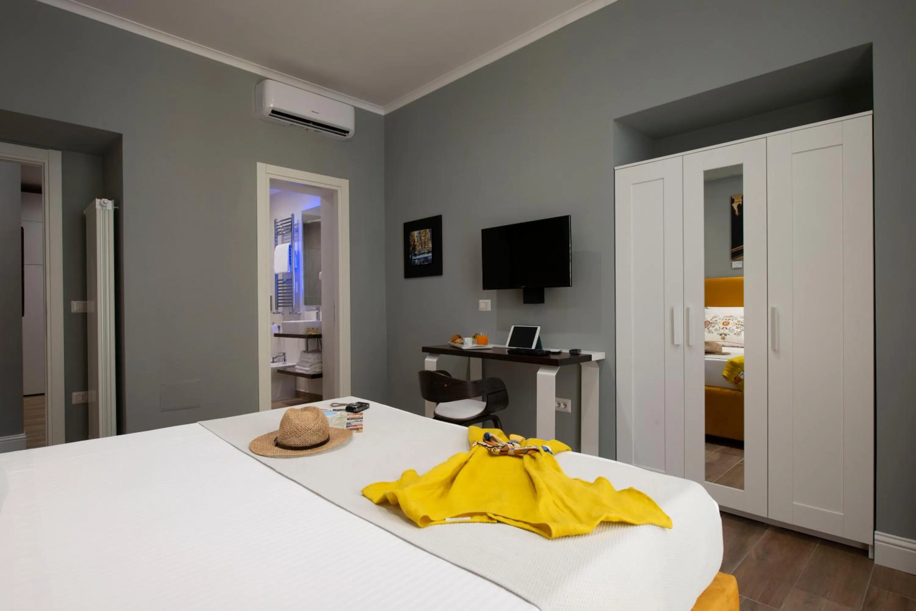 Bedroom, Bed in Dante Maison De Luxe