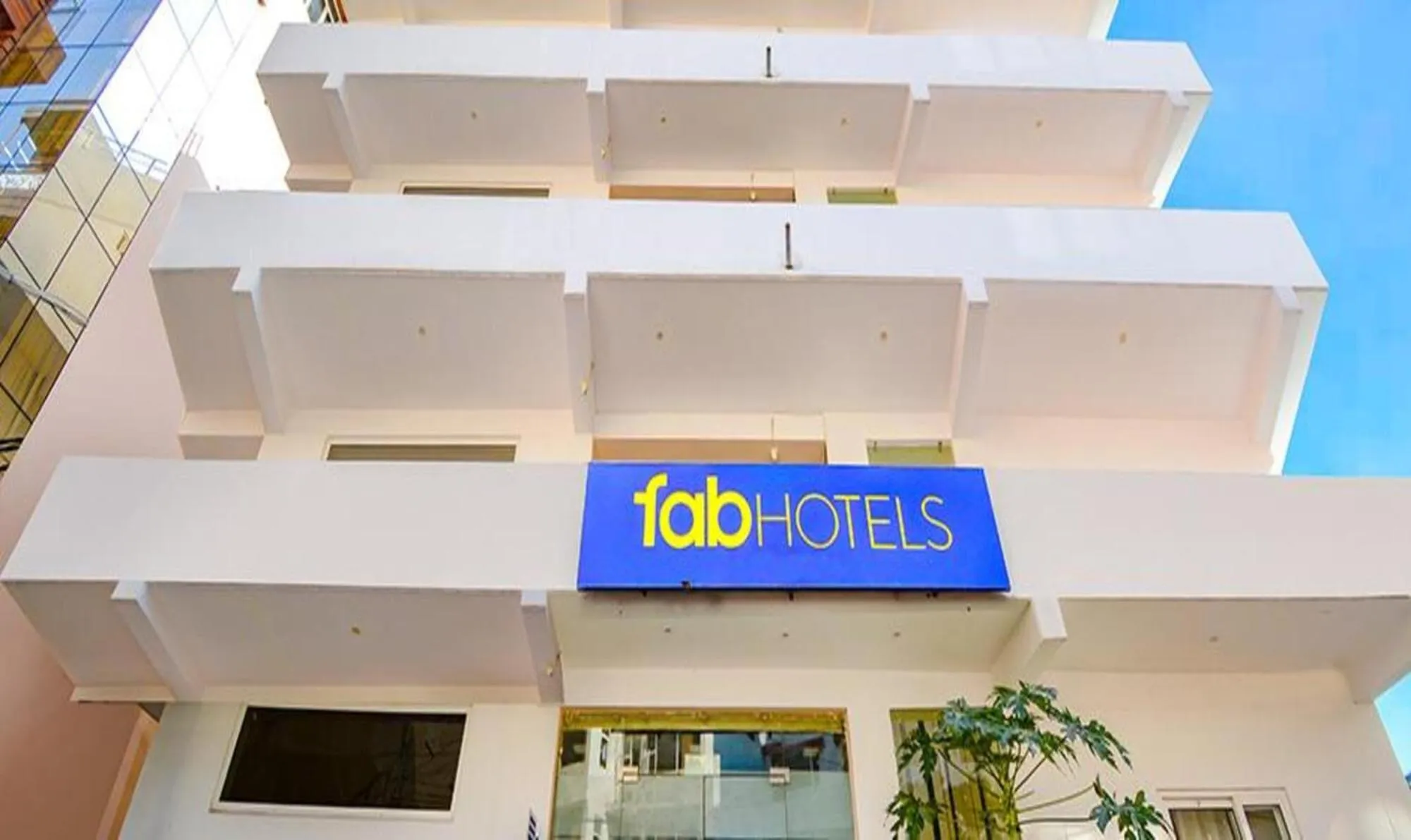 Property building in FabHotel Yamunotri Retreat, Tapovan