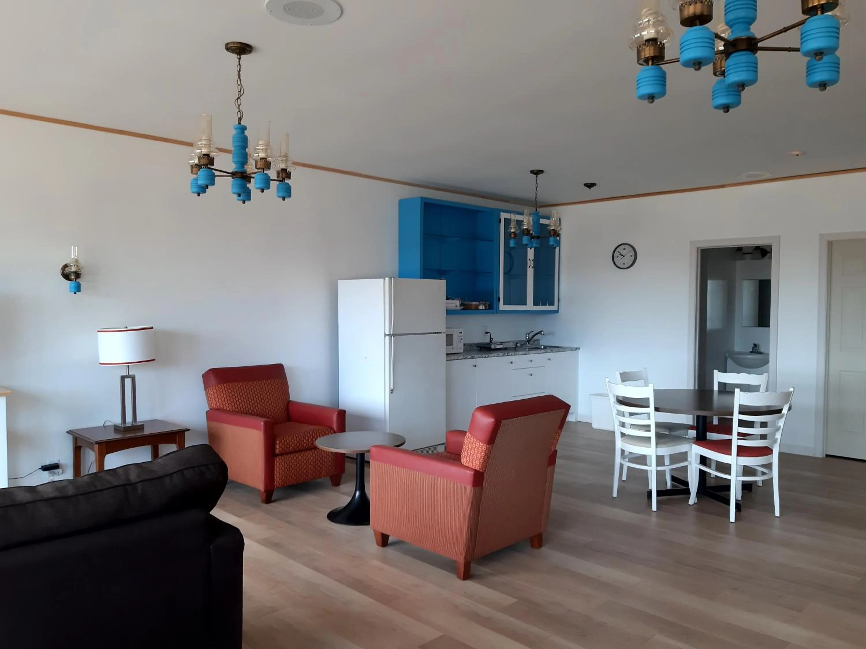 Dining area in Balmoral Motel
