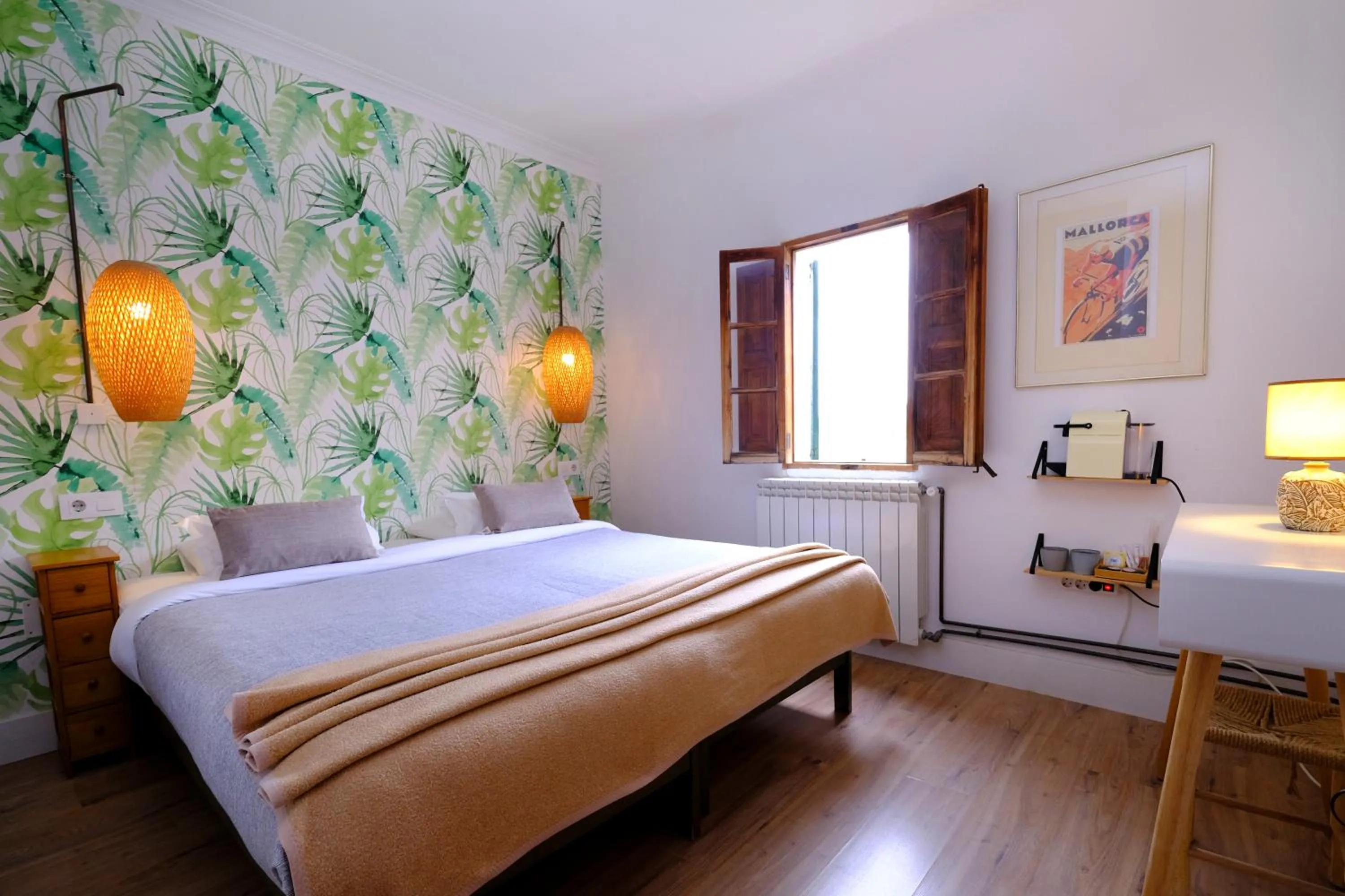 Bed in Casa Caimari Guest House, for mountain lovers!