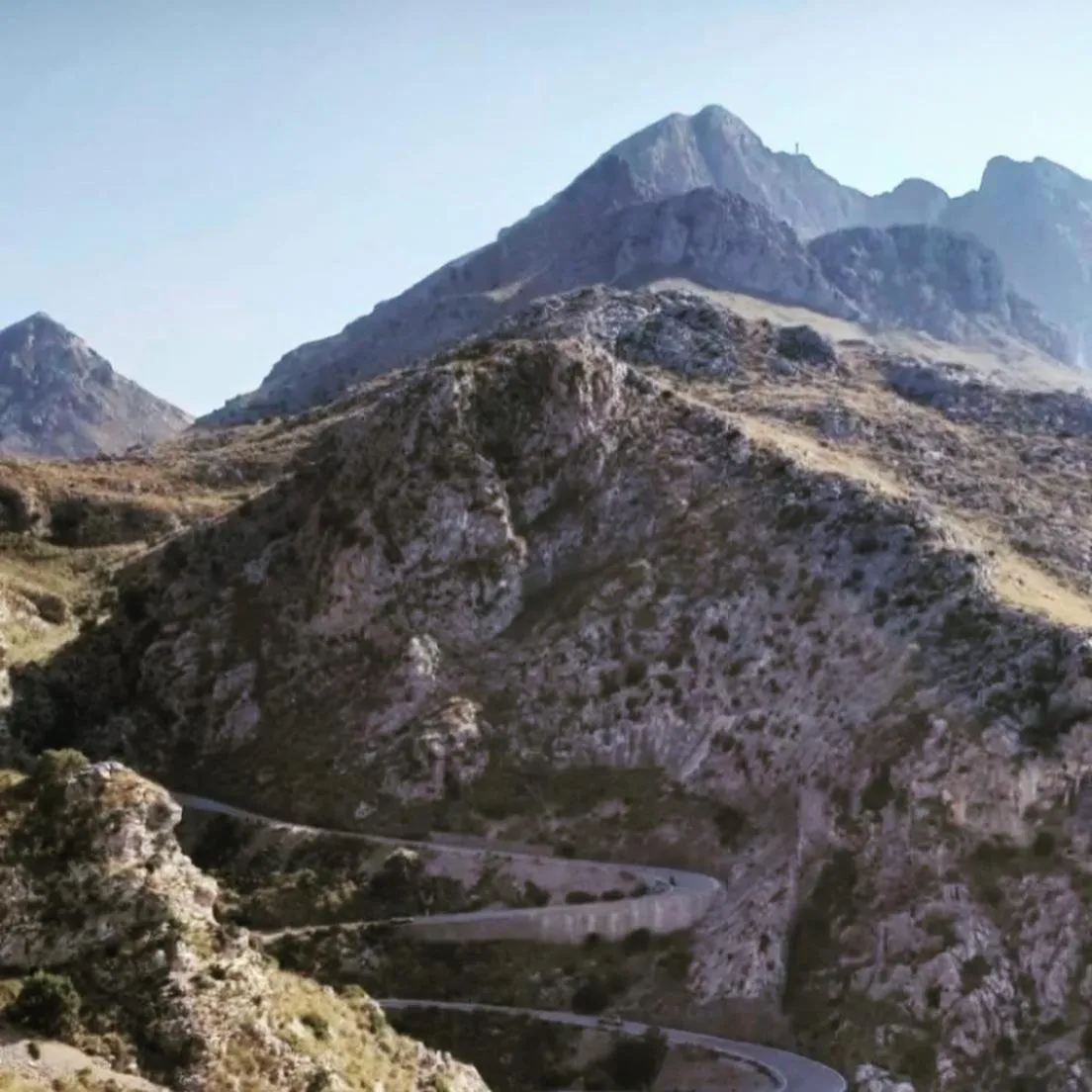 Hiking in Casa Caimari Guest House, for mountain lovers!