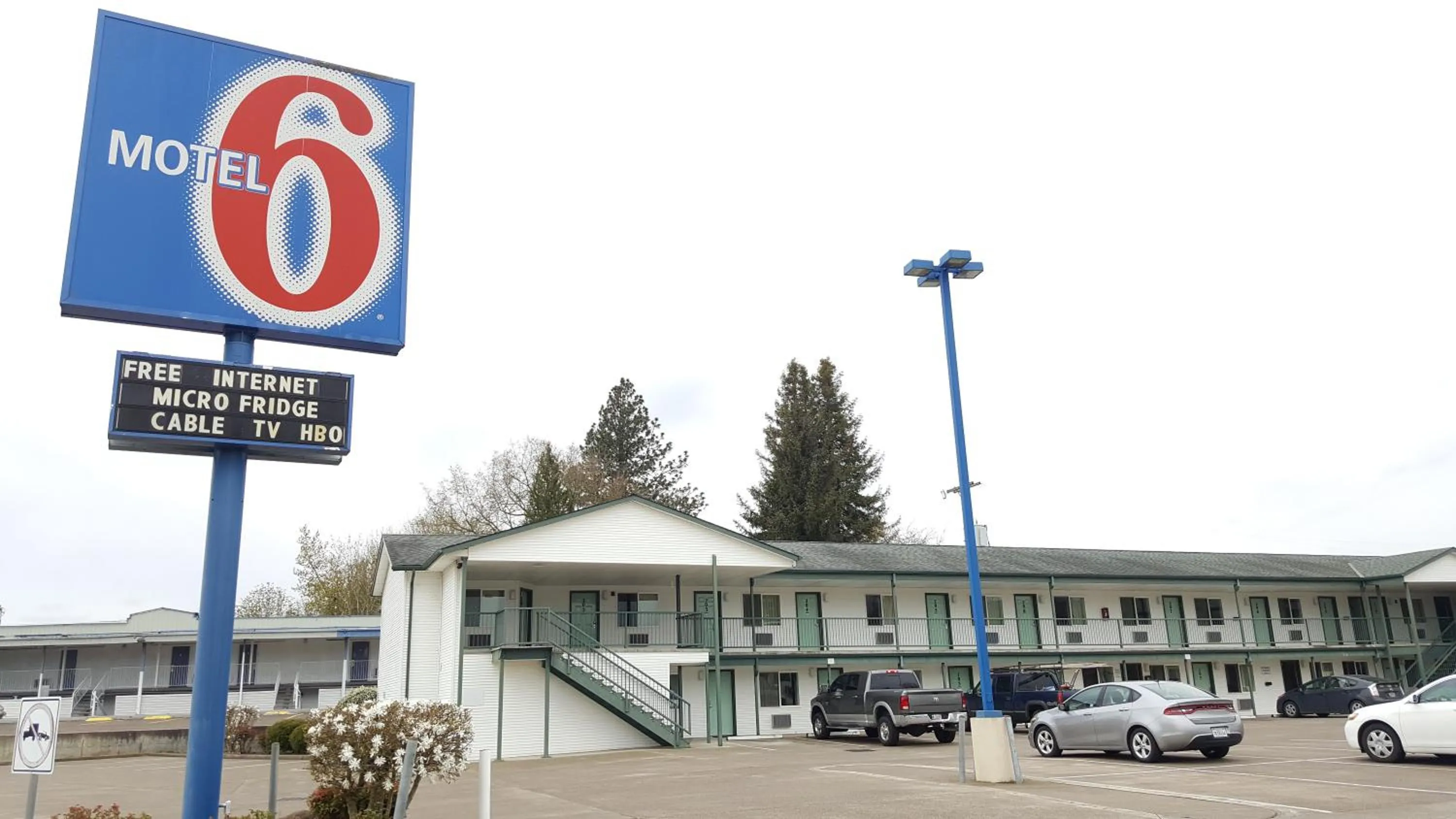 Motel 6 Albany, OR