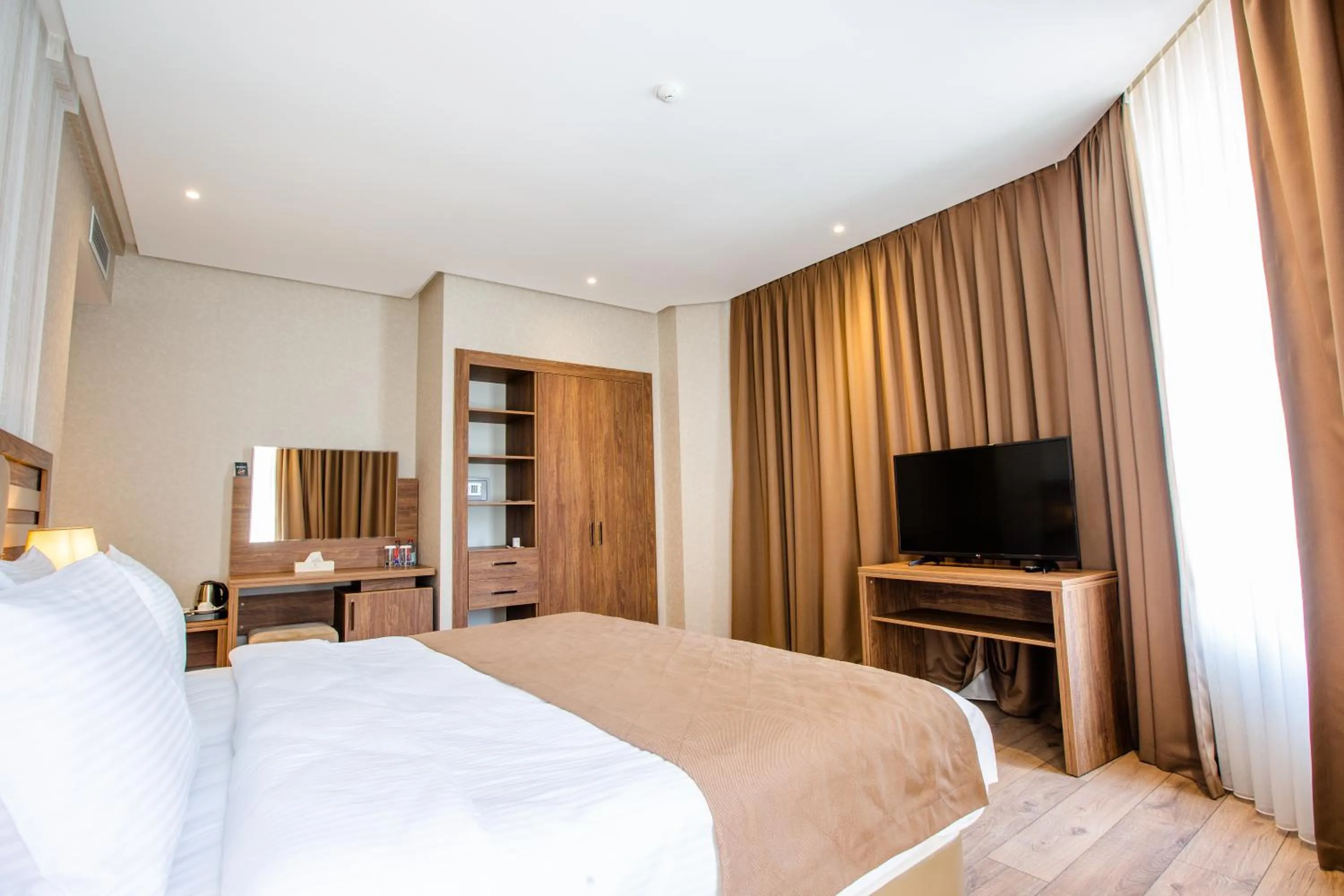 Bed in City Park Hotel