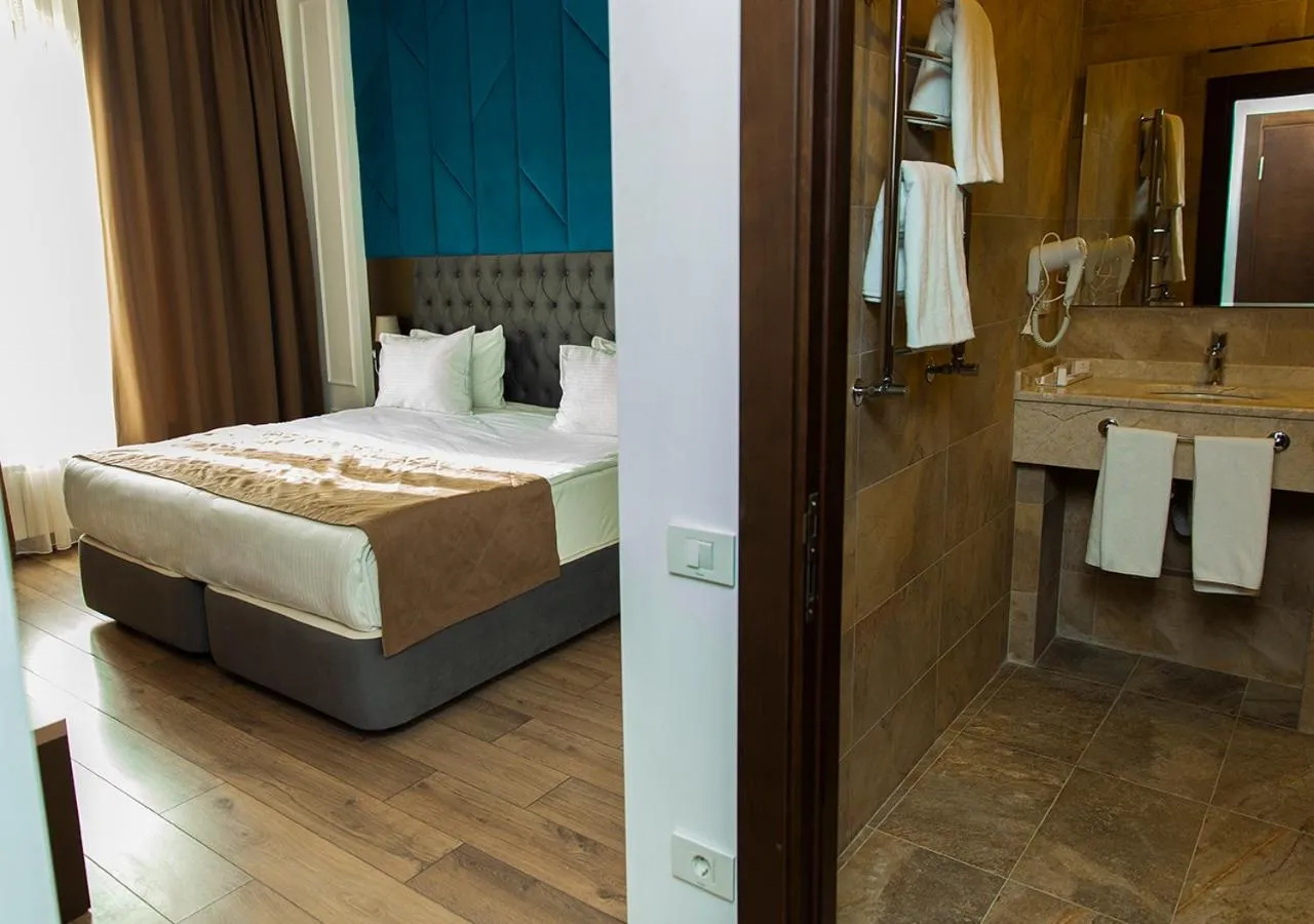 Bed in City Park Hotel