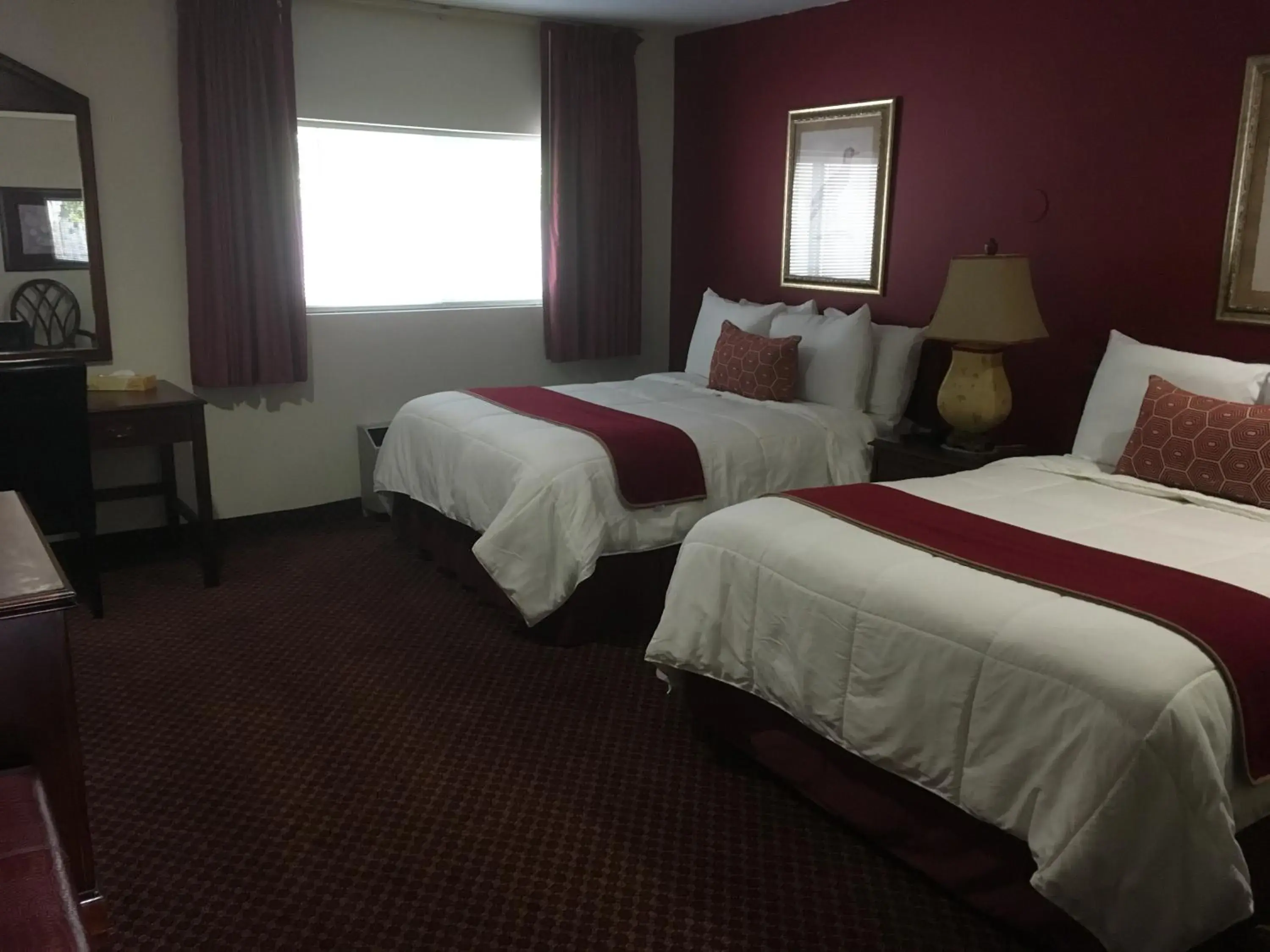 Bedroom, Bed in Whitman Motor Lodge Bedroom, Bed in Whitman Motor Lodge