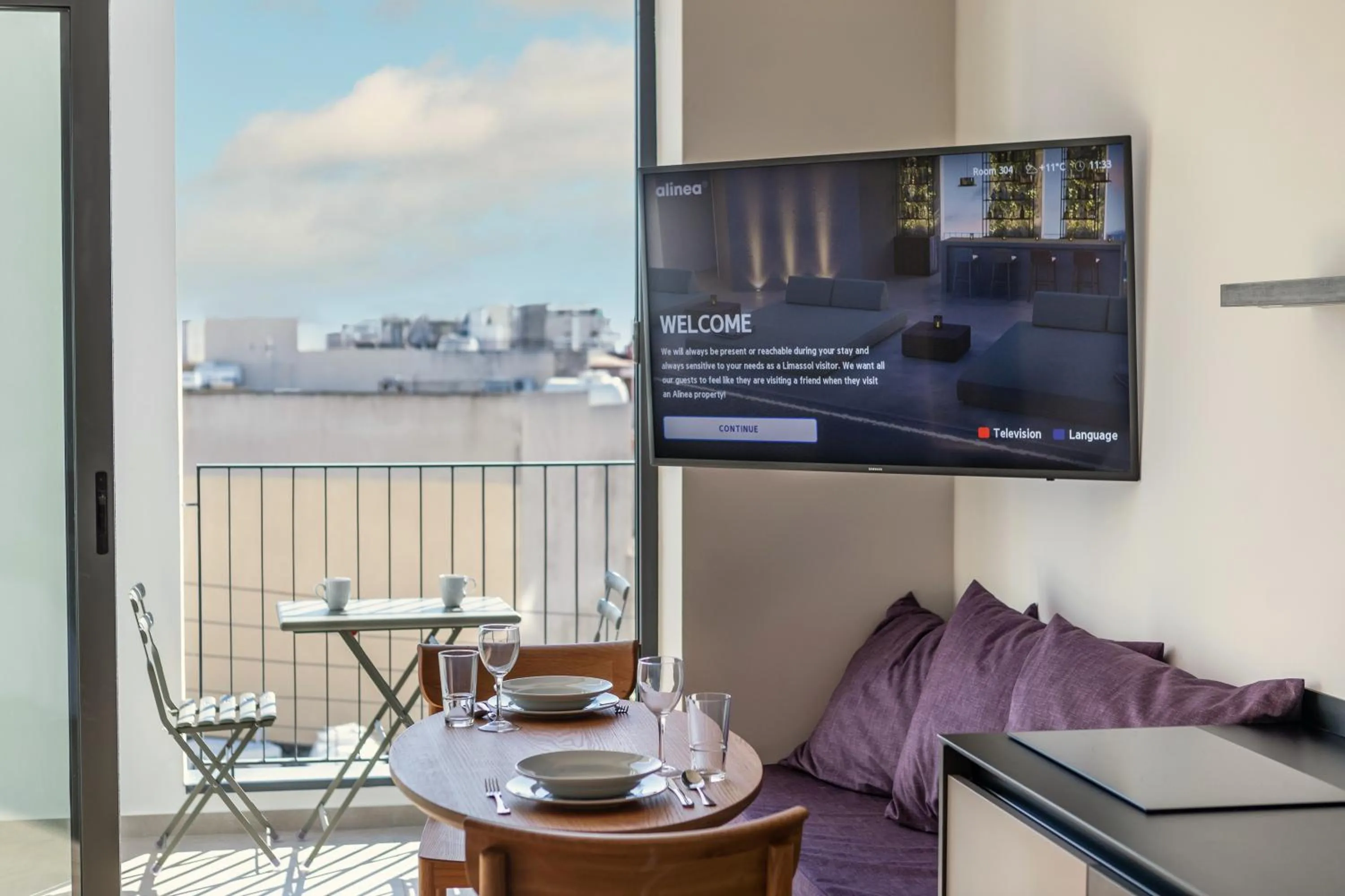 TV and multimedia in Alinea Suites Limassol Center