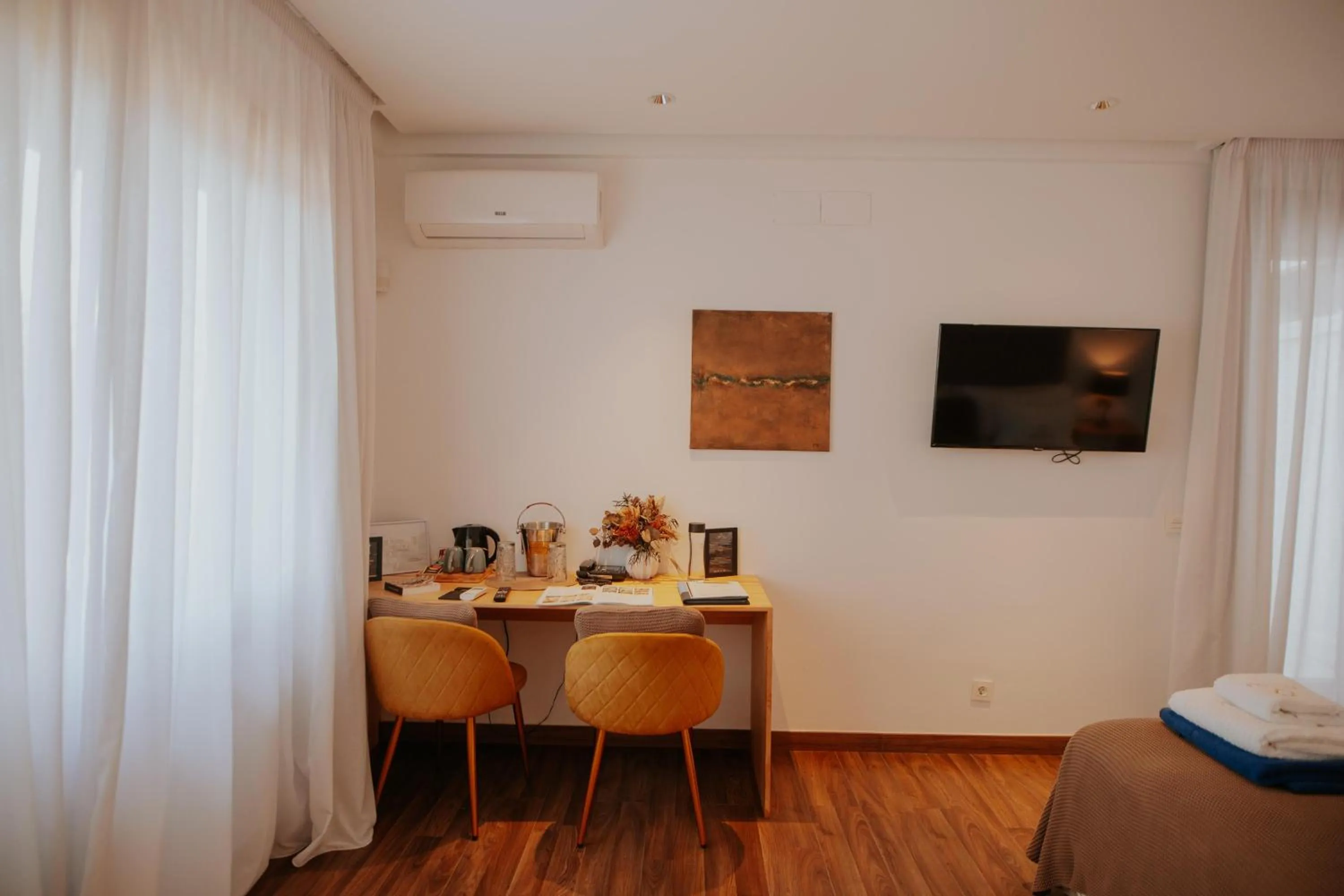 Photo of the whole room in Hotel Boutique Hort de Nal