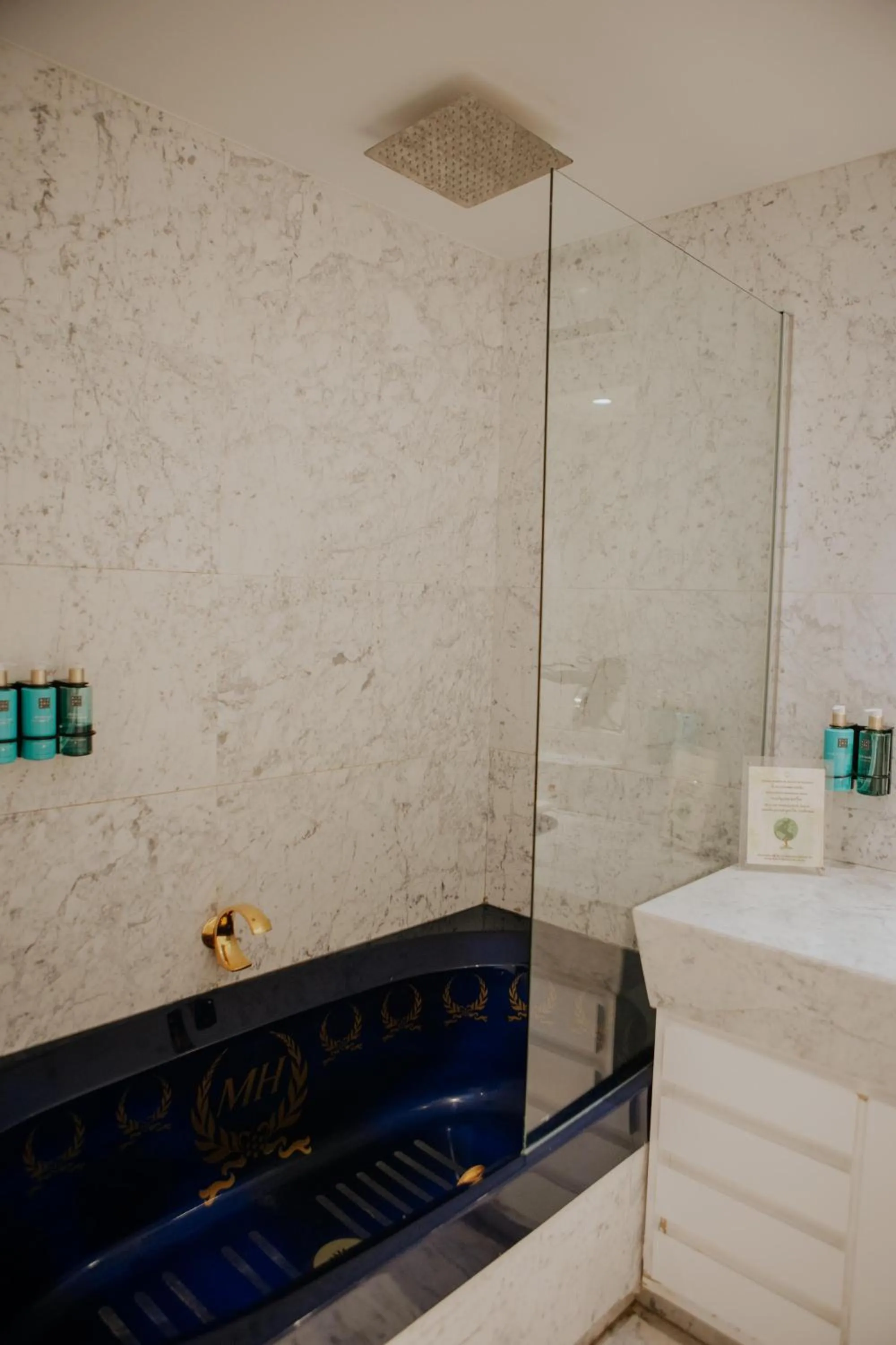 Bathroom in Hotel Boutique Hort de Nal