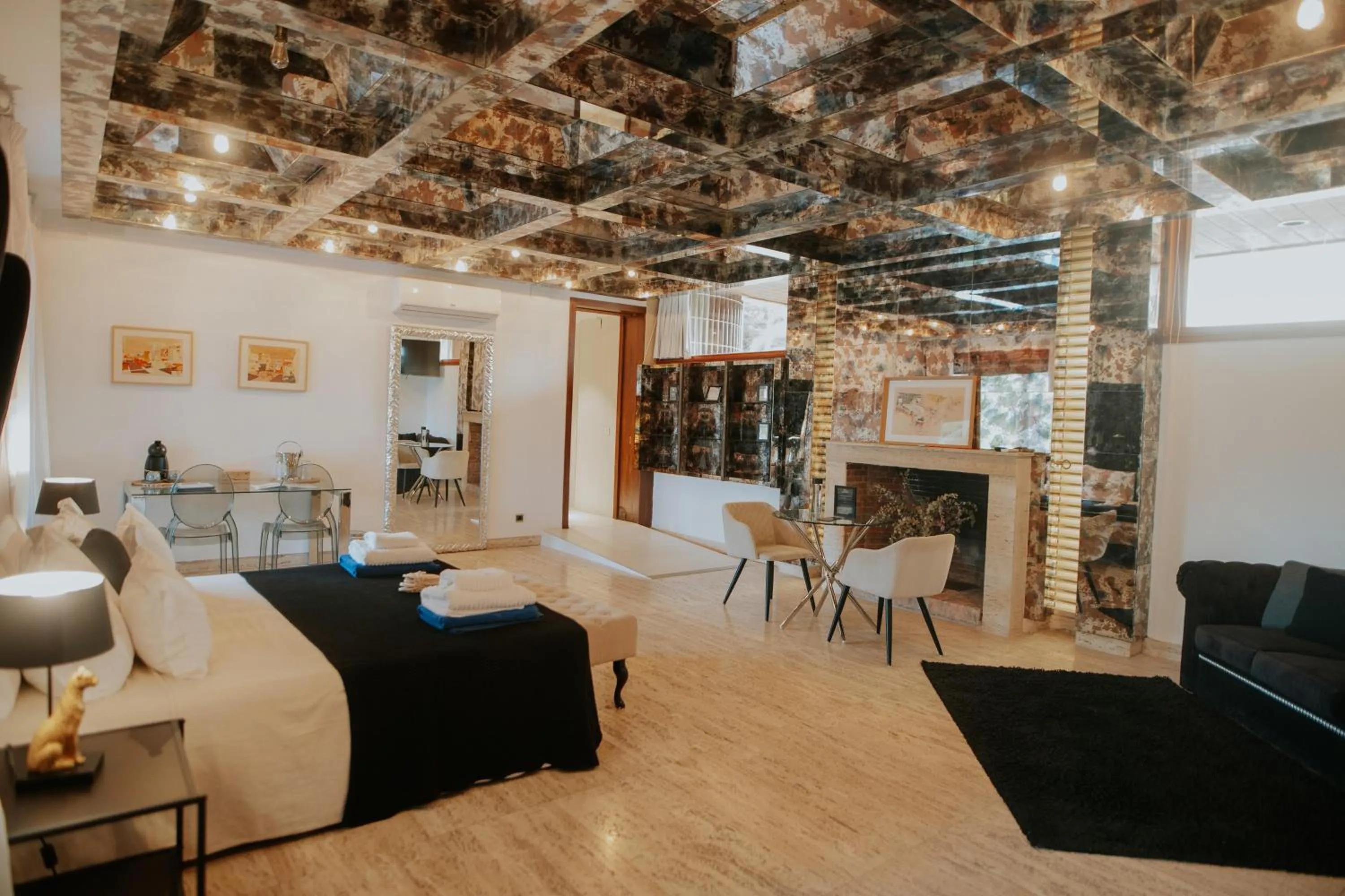 Photo of the whole room in Hotel Boutique Hort de Nal