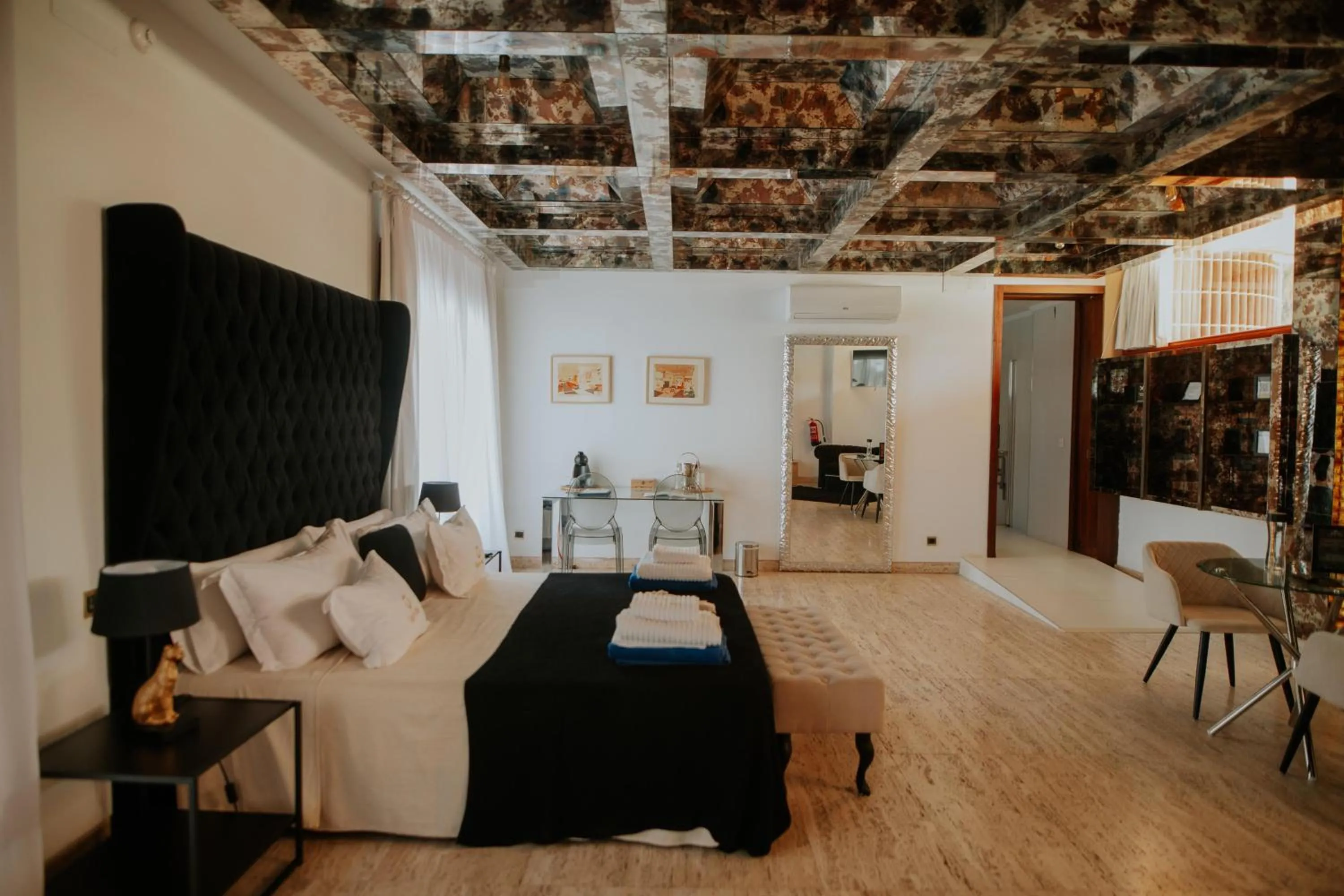 Photo of the whole room in Hotel Boutique Hort de Nal