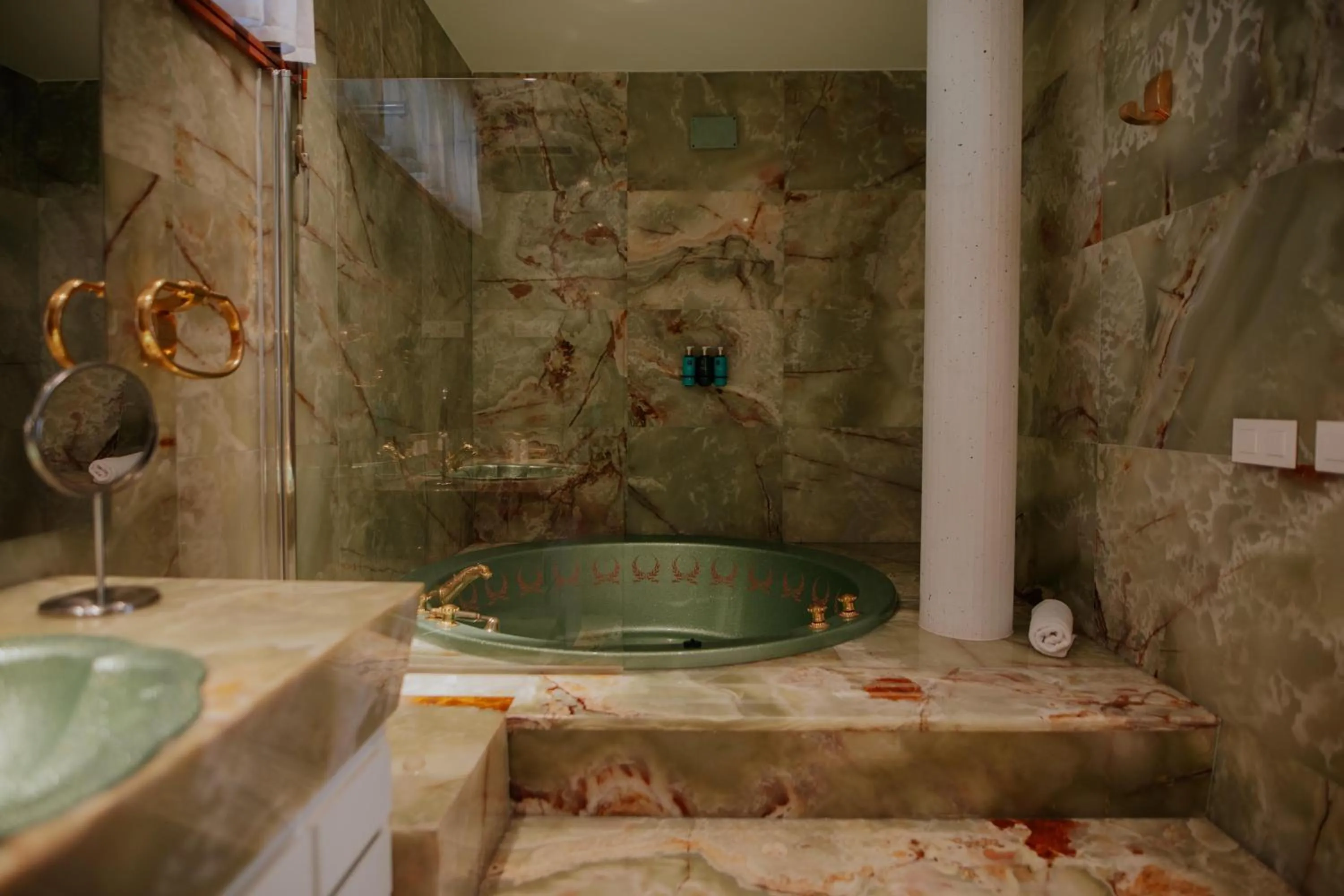 Bathroom in Hotel Boutique Hort de Nal