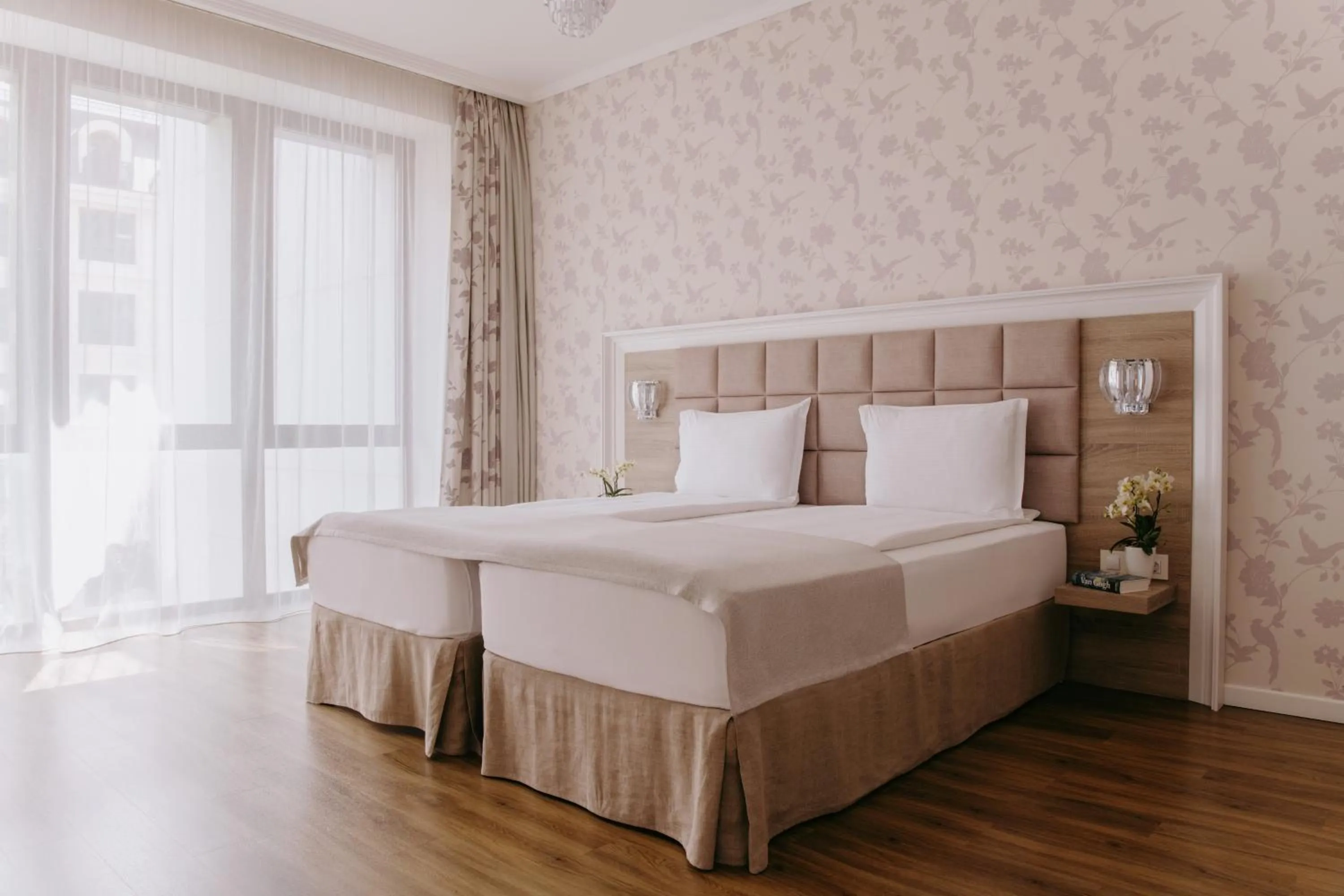 Photo of the whole room, Bed in Impresamente Art Hotel