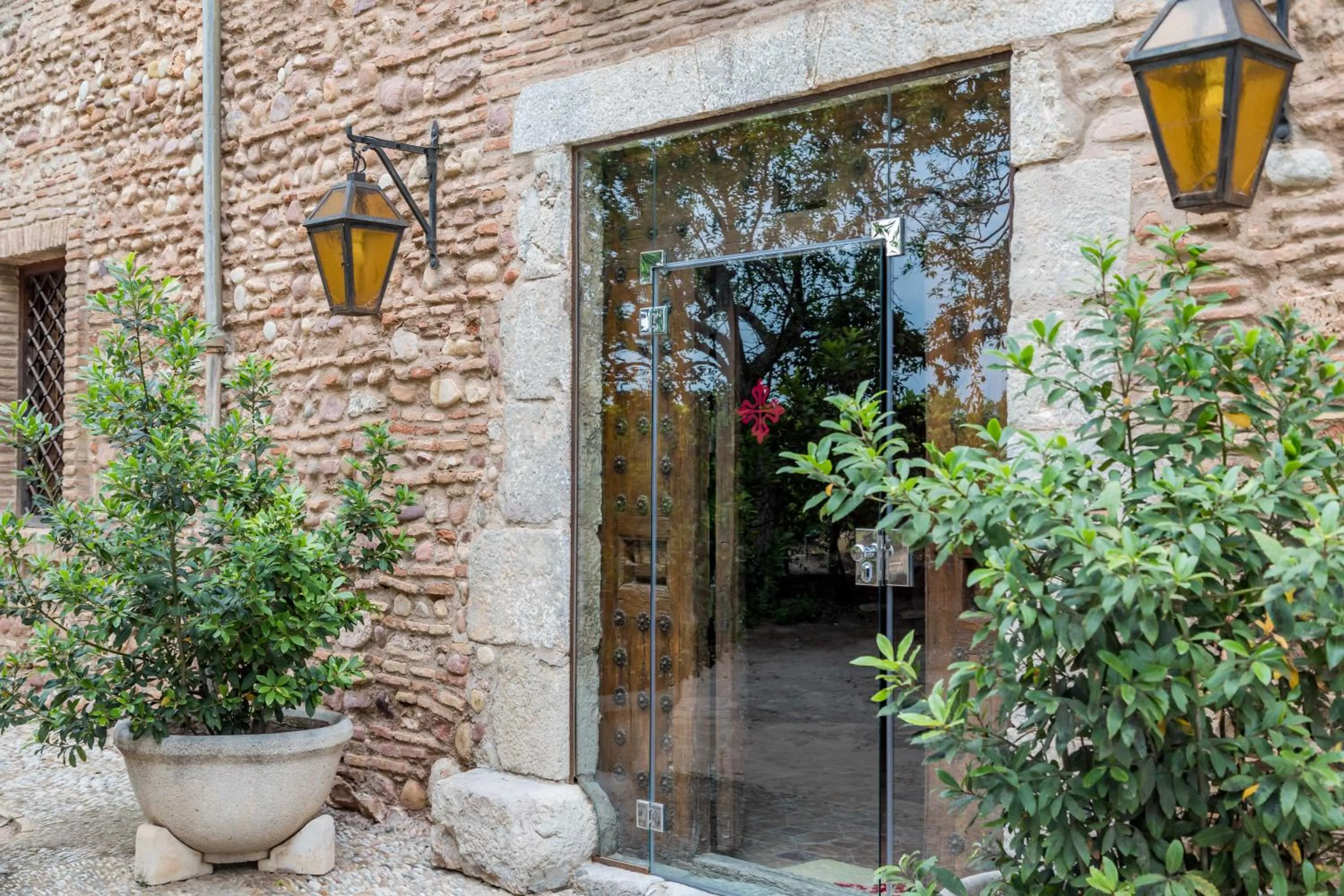 Facade/entrance in Alquería Calatrava B&B