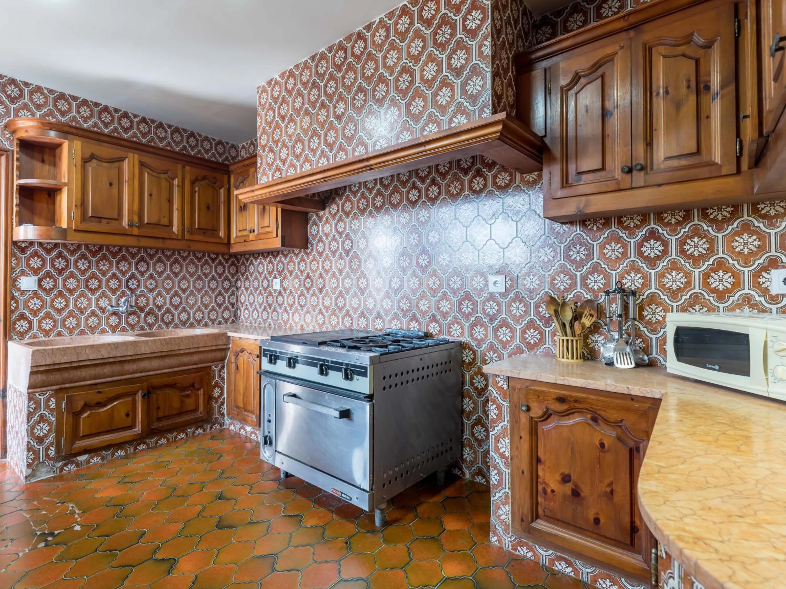 Kitchen or kitchenette in Alquería Calatrava B&B