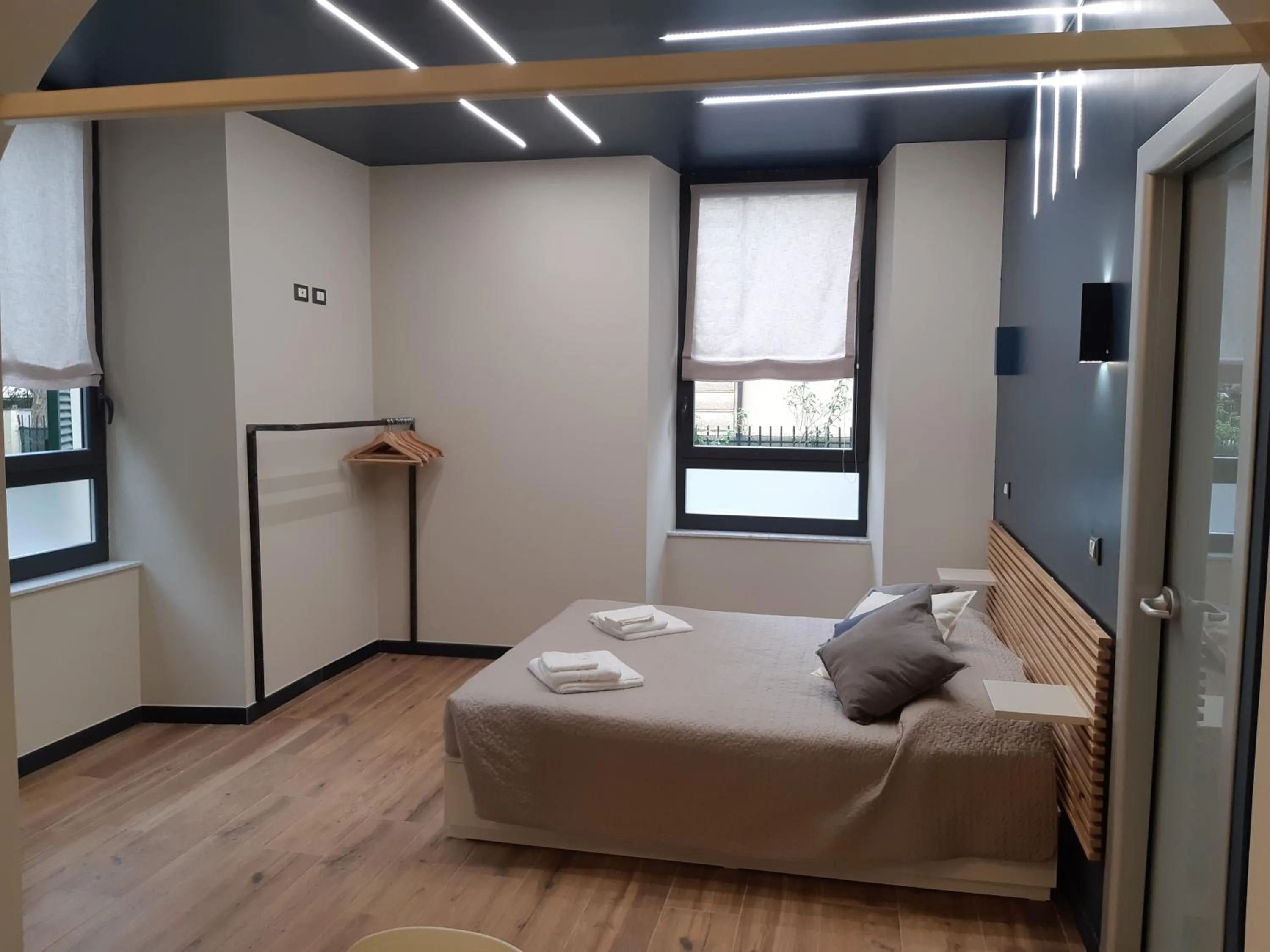 Photo of the whole room, Bed in Il Giardino di Elettra - FreeParking