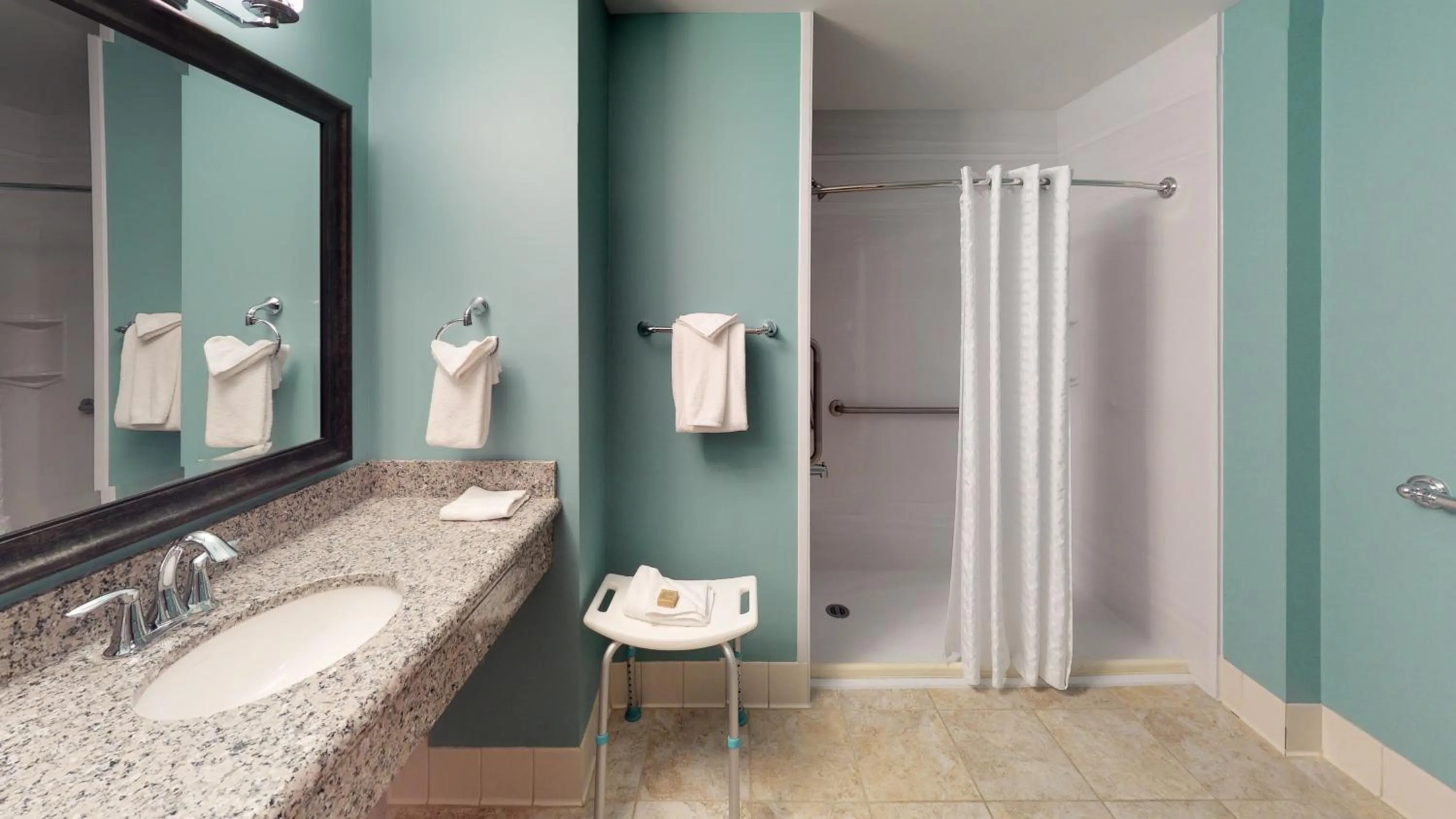 Bear Claw Casino & Hotel