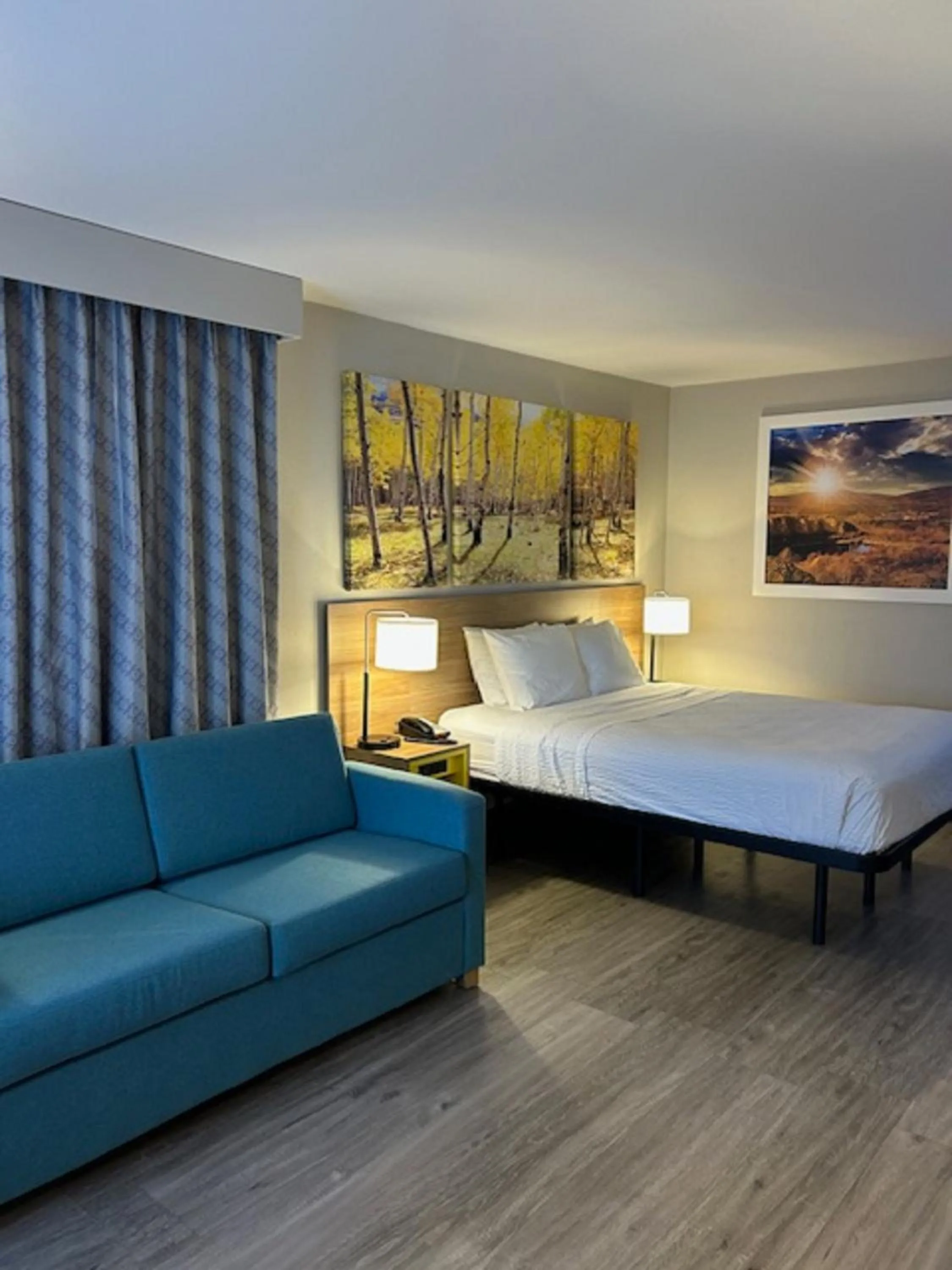 Bed in Days Inn by Wyndham Worland