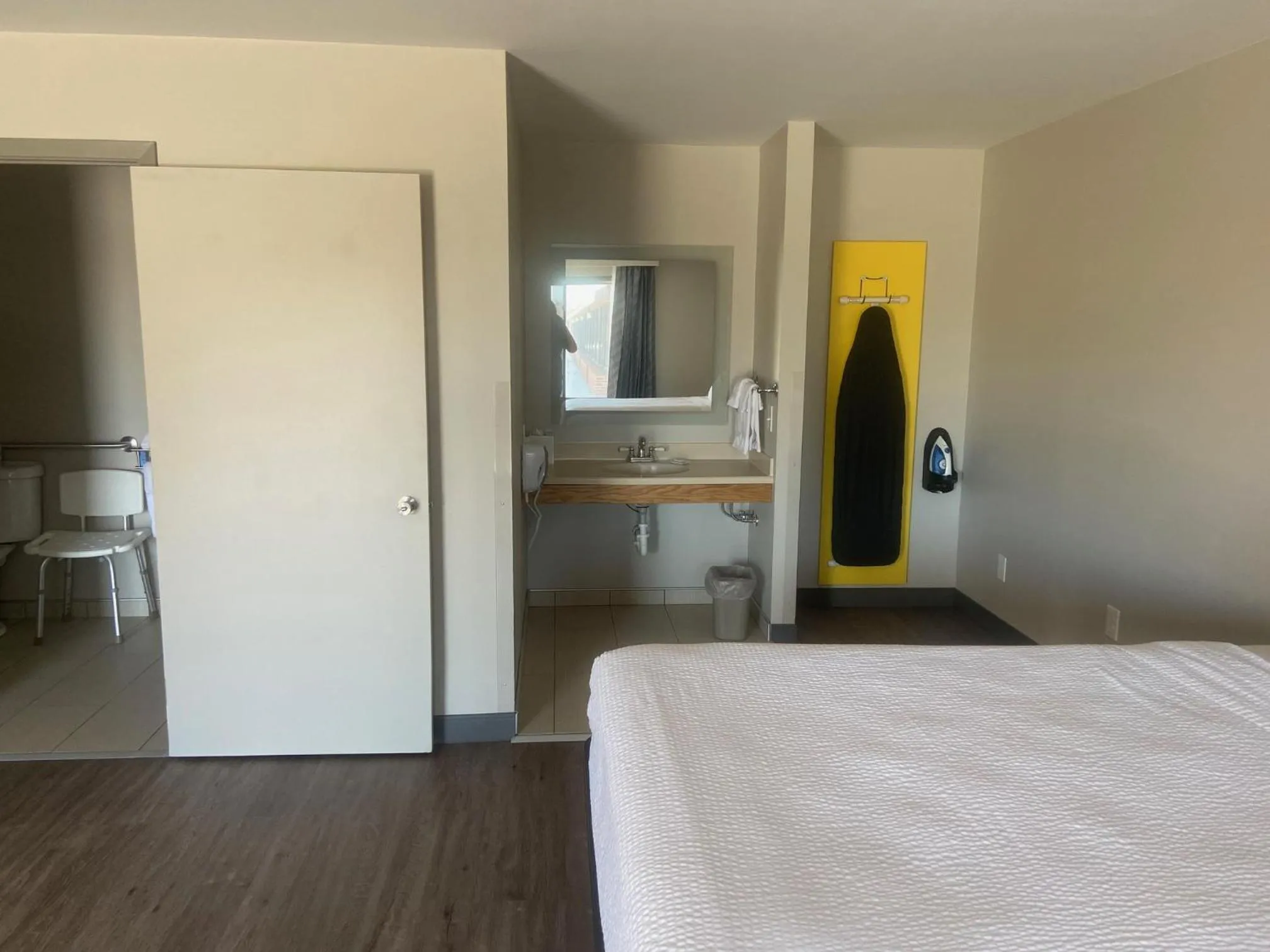 Bed in Days Inn by Wyndham Worland