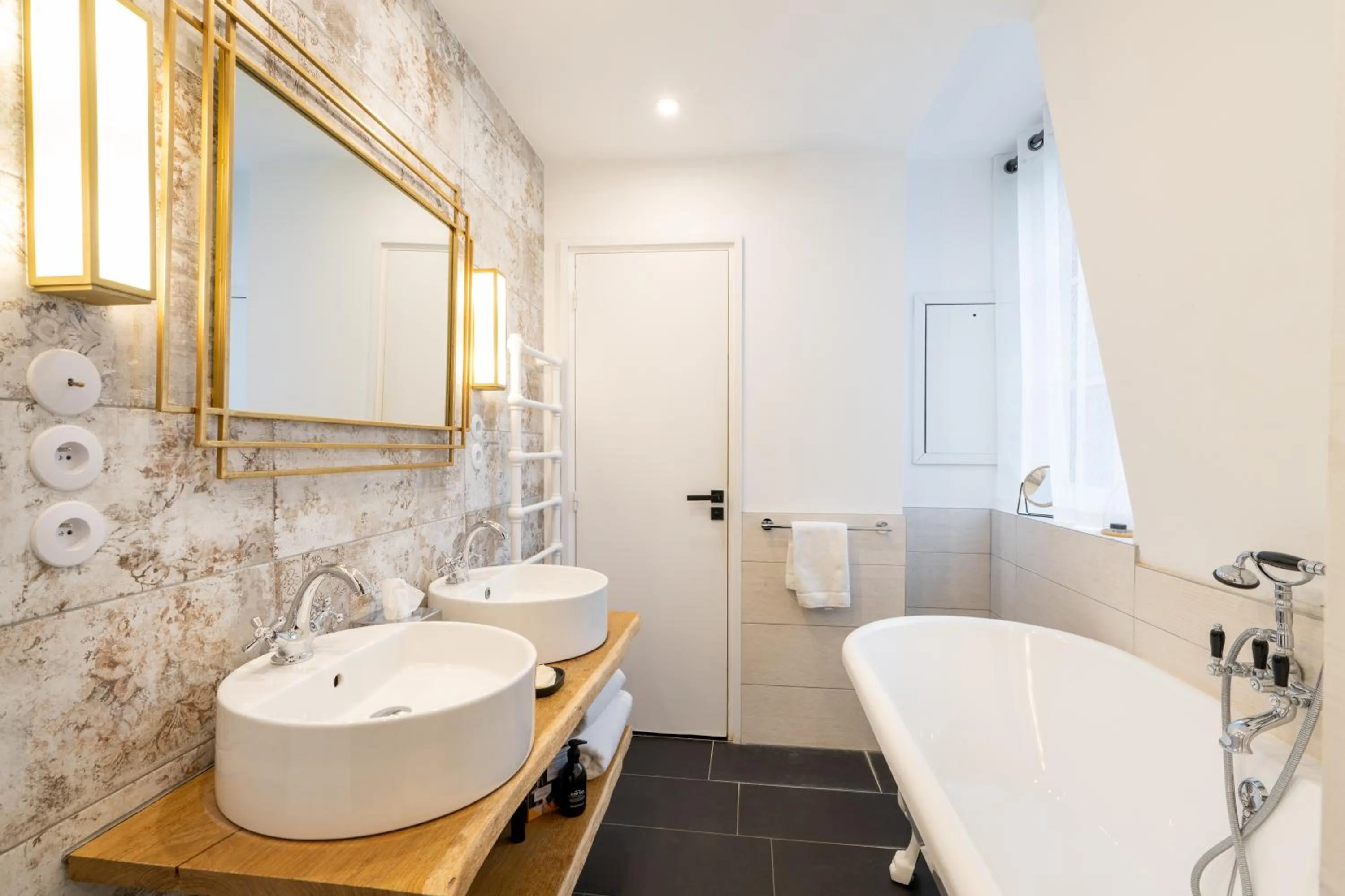 Bathroom in Les Jardins de Coppélia