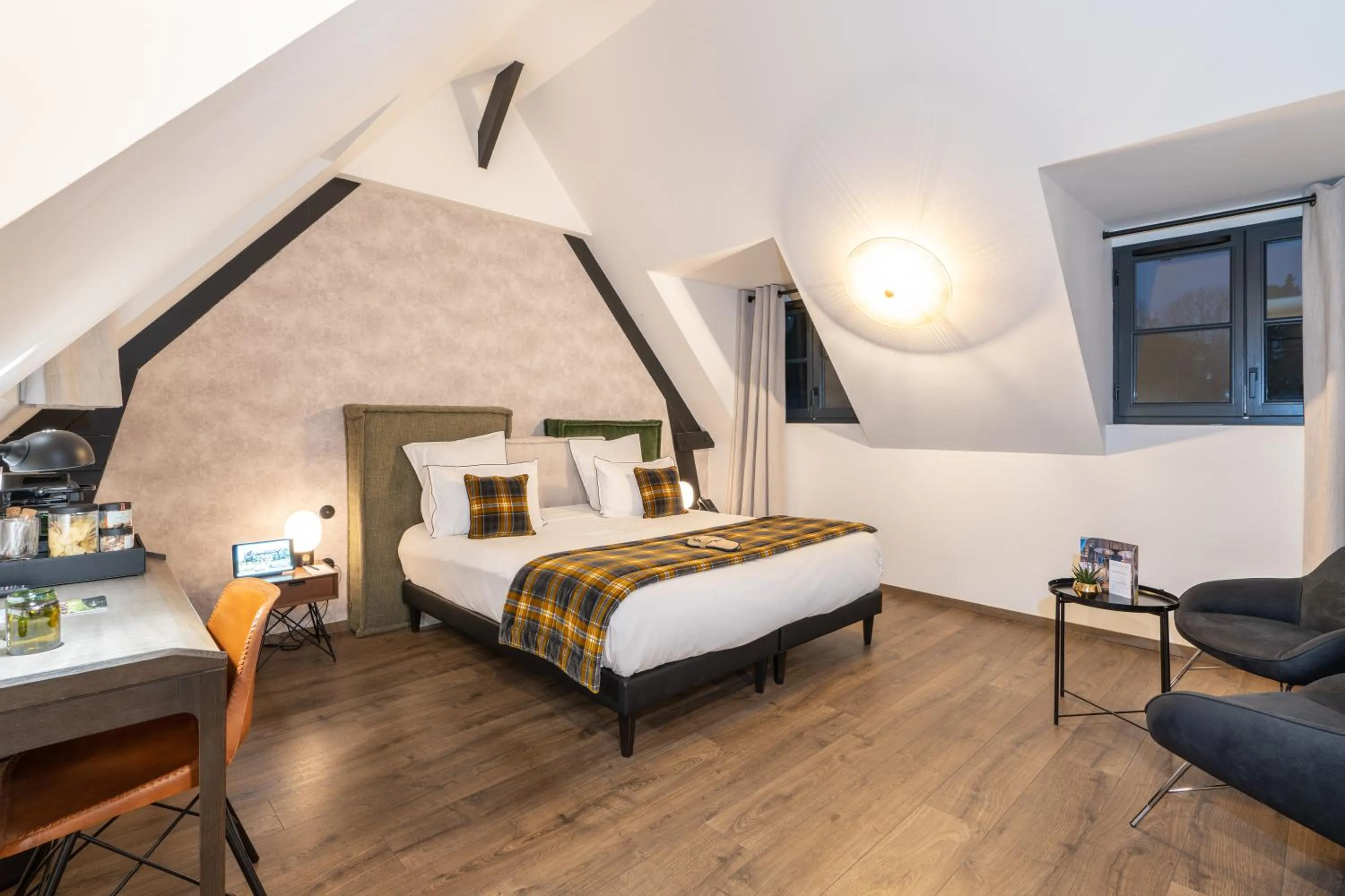 Bed in Les Jardins de Coppélia