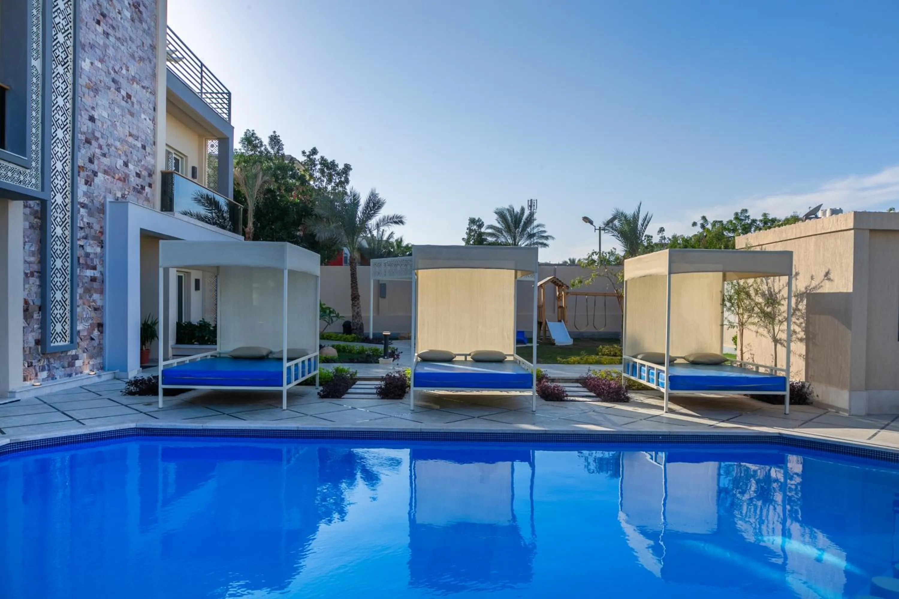Swimming pool in Serenity Home Hurghada