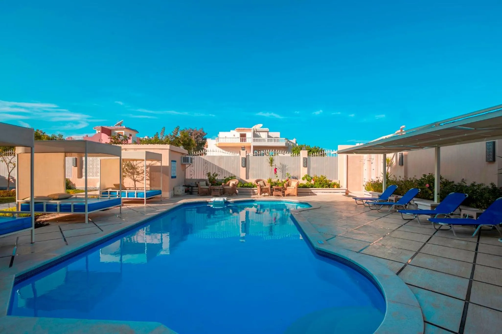 Swimming pool in Serenity Home Hurghada