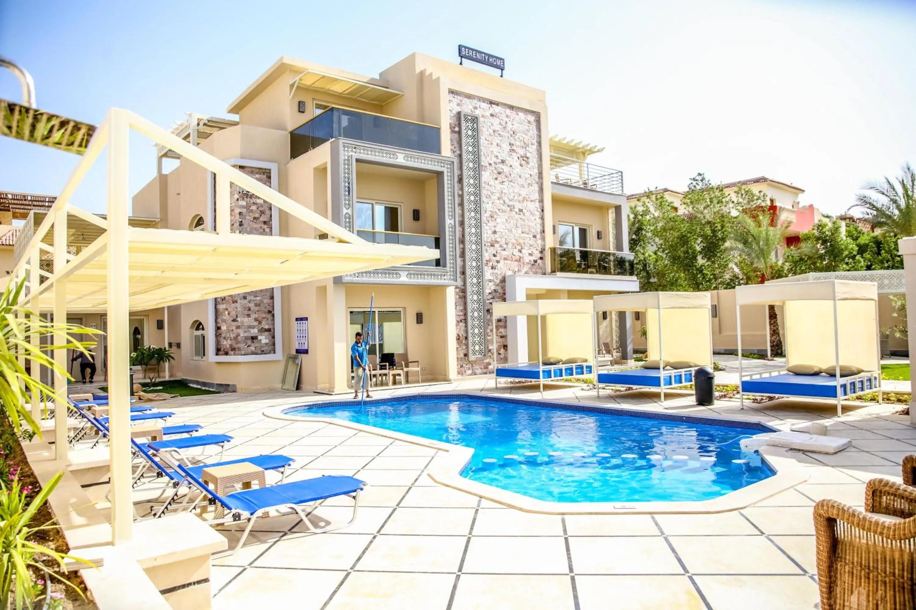 Pool view in Serenity Home Hurghada