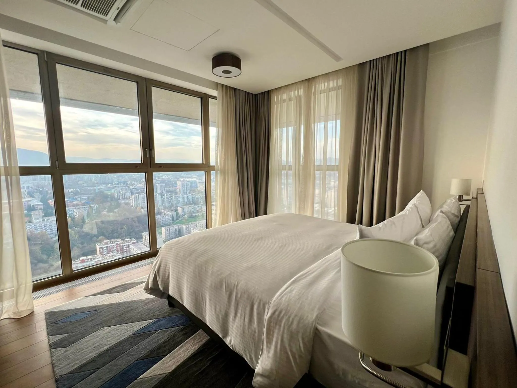 Bed in Bosmal Arjaan by Rotana