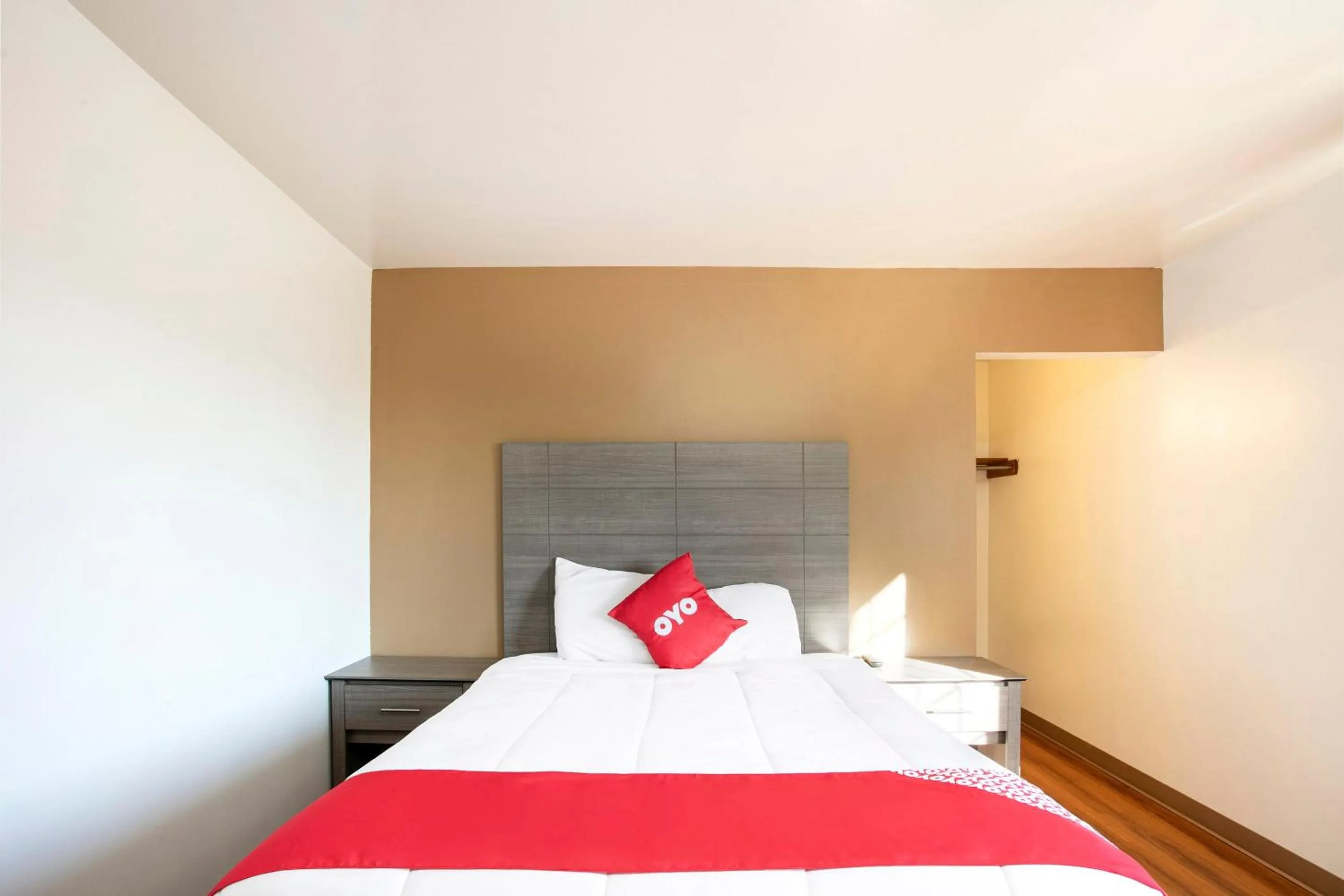 Bedroom in OYO Hotel Kalama