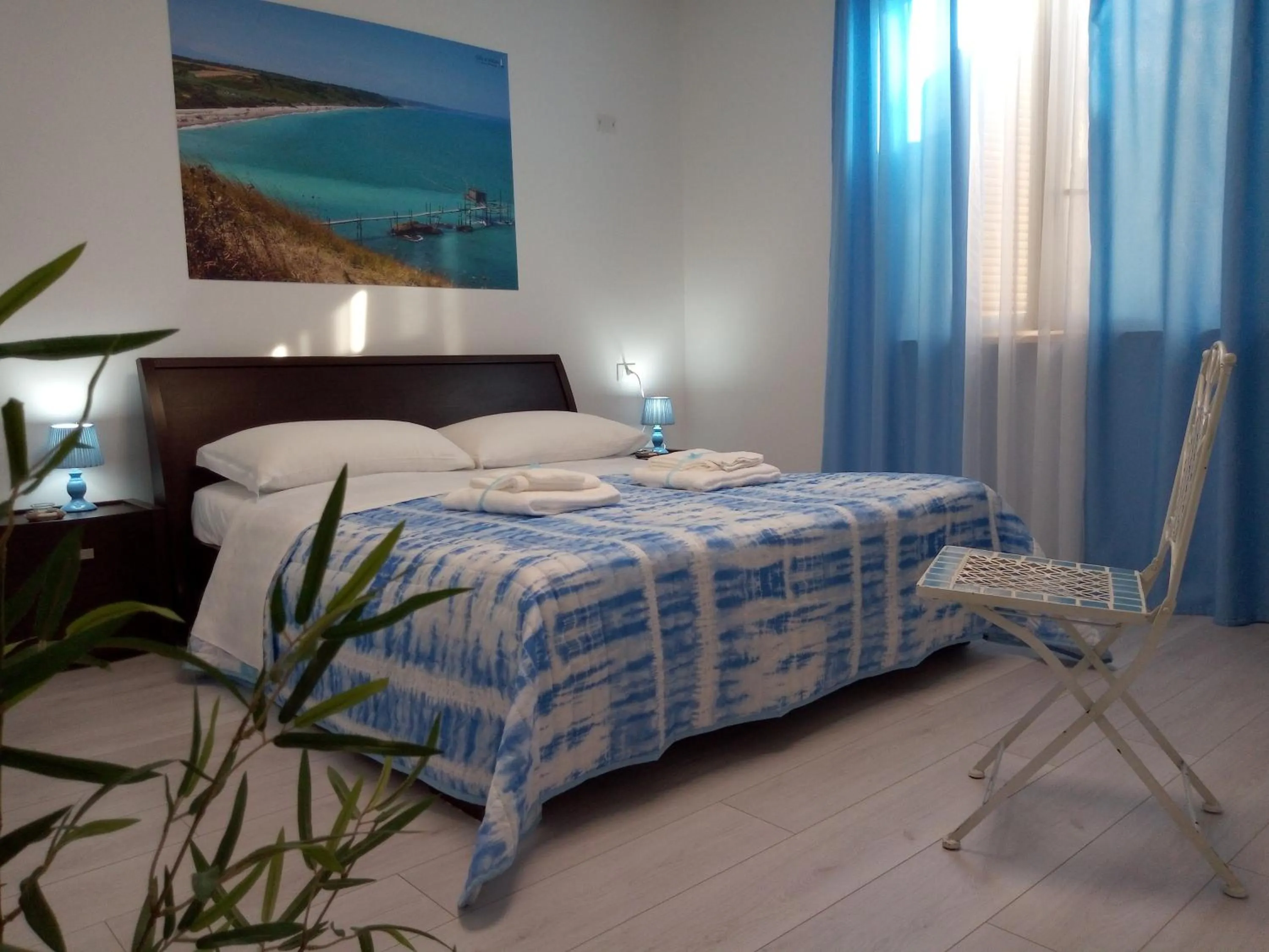 Bedroom, Bed in Silvi d'aMare