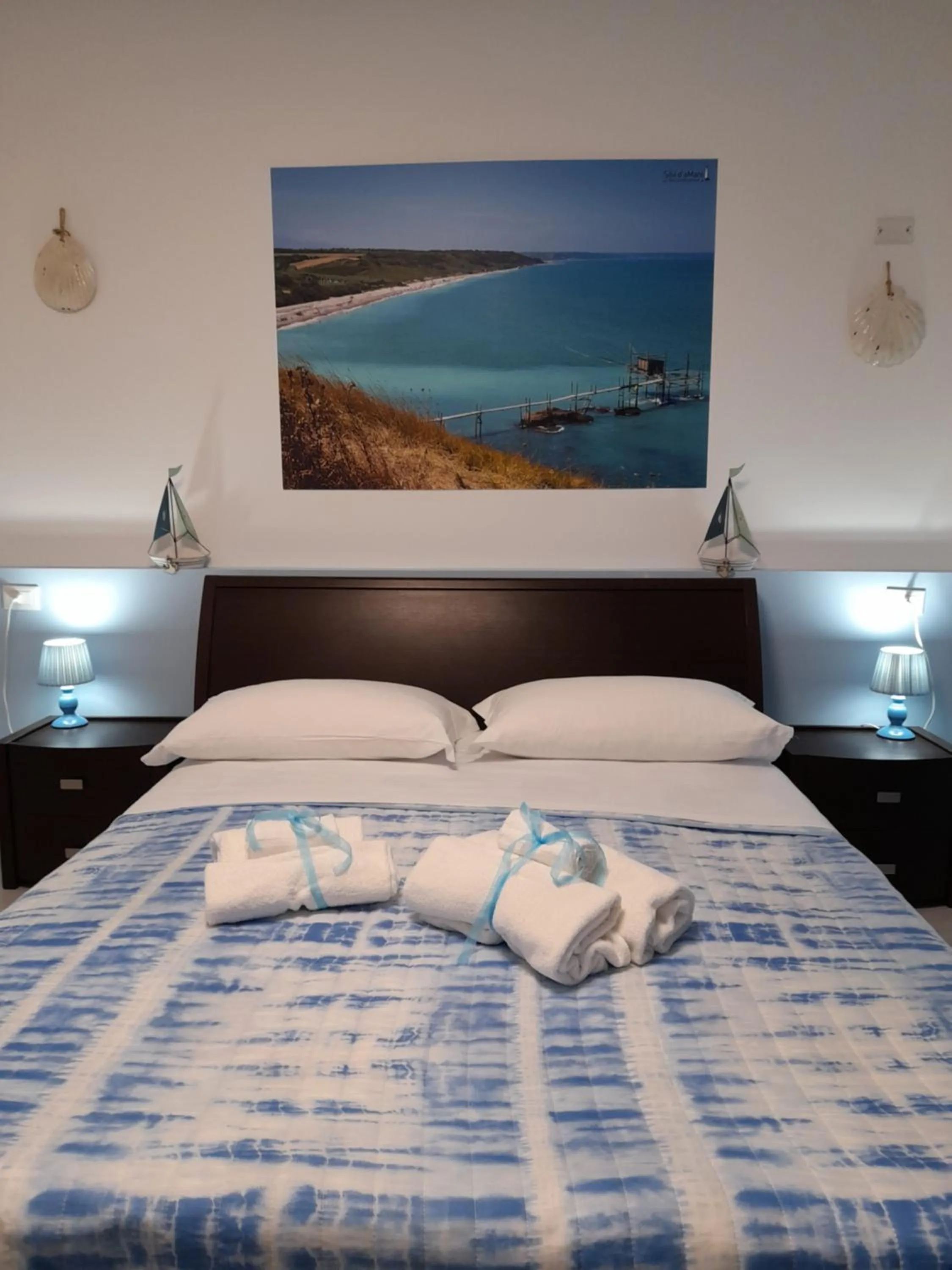 Bedroom, Bed in Silvi d'aMare