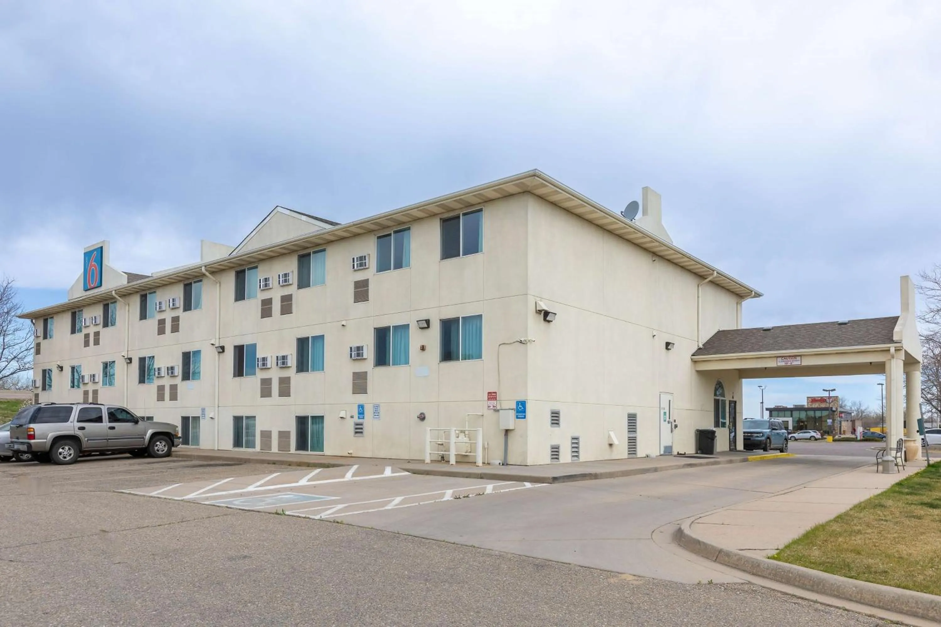 Property building in Motel 6-Fort Lupton, CO