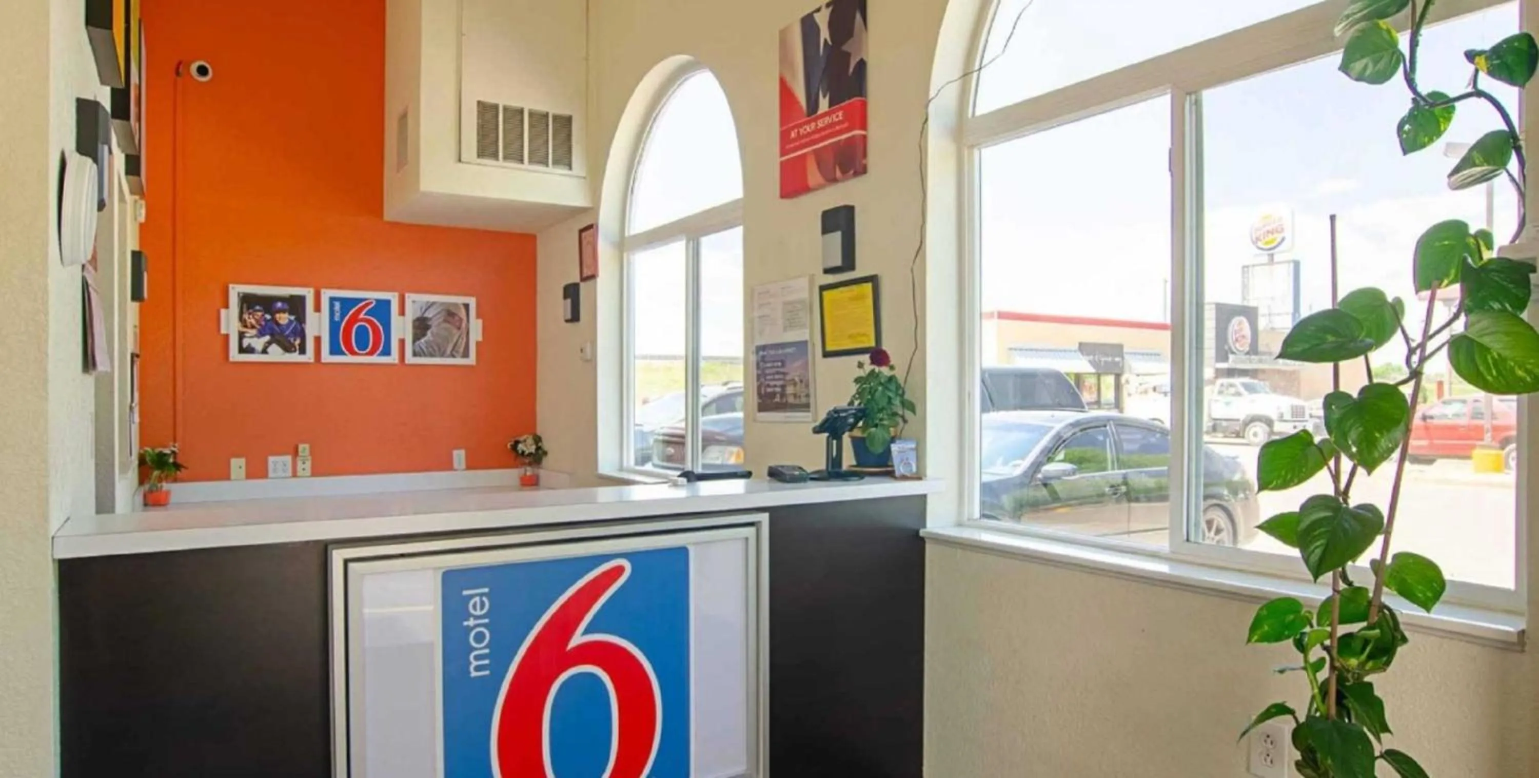 Lobby or reception in Motel 6-Fort Lupton, CO