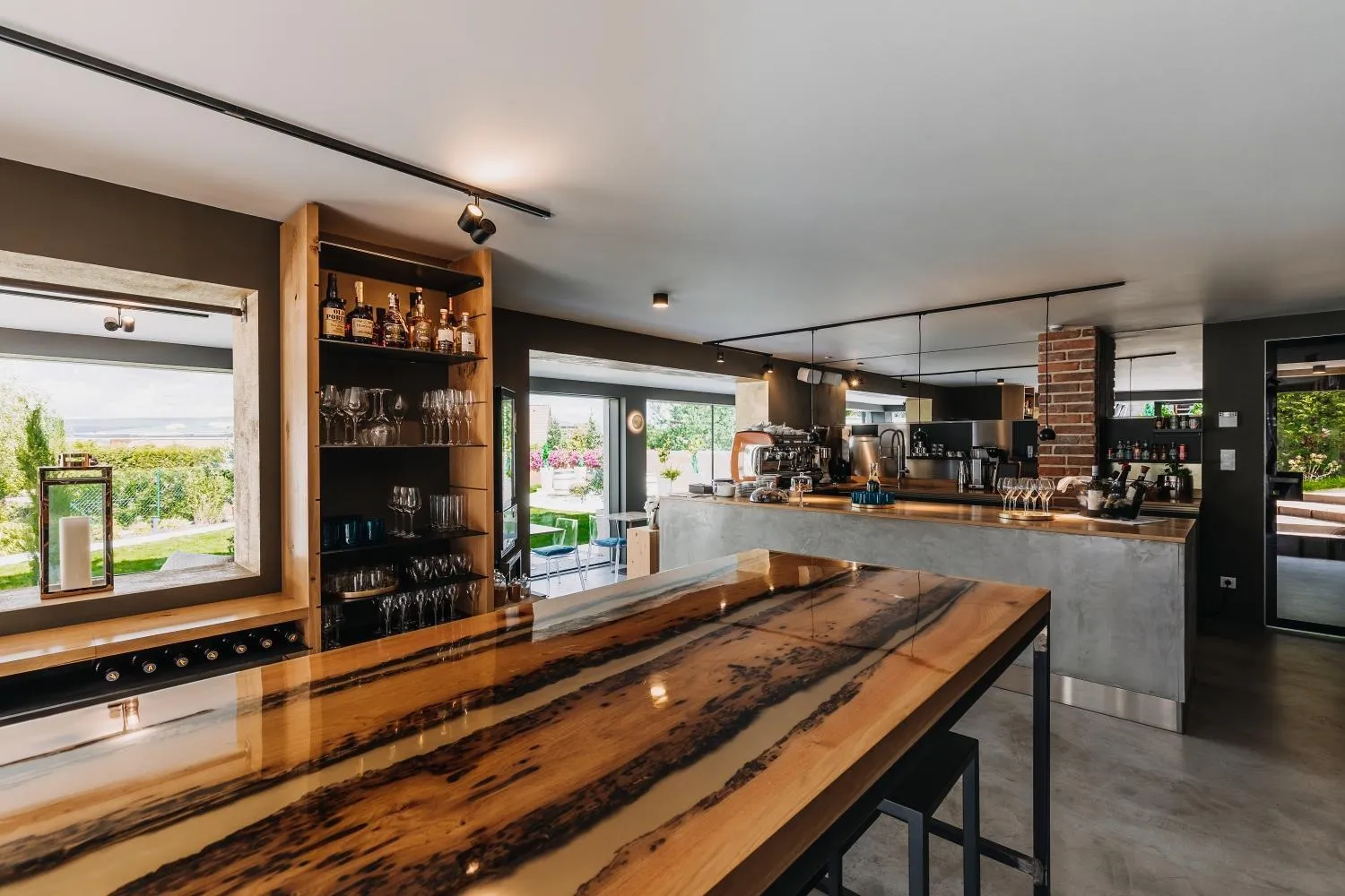 Lounge or bar in VILLA BRICOLA - Boutique Apartments