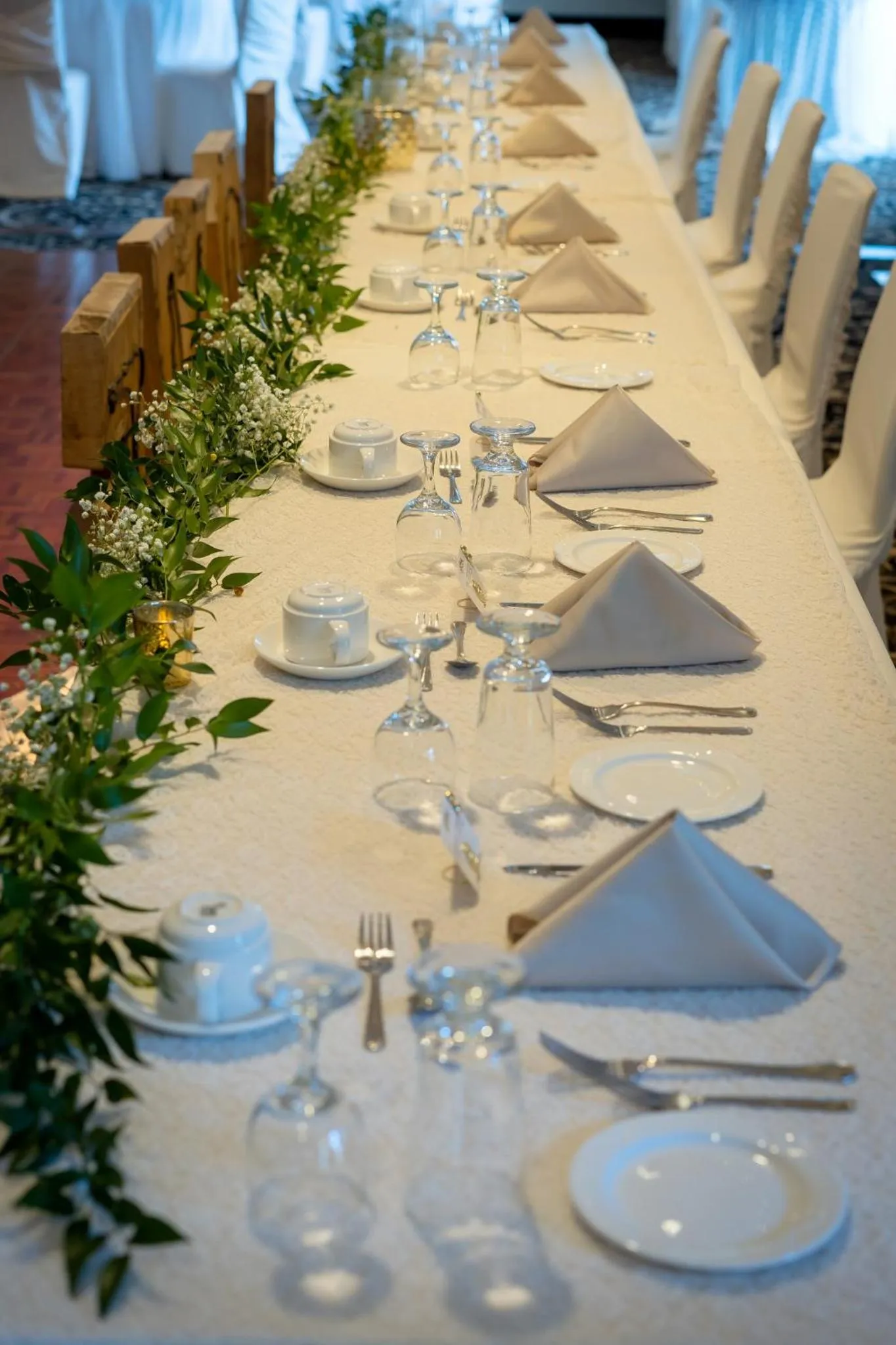 wedding in Best Western Inn On The Bay