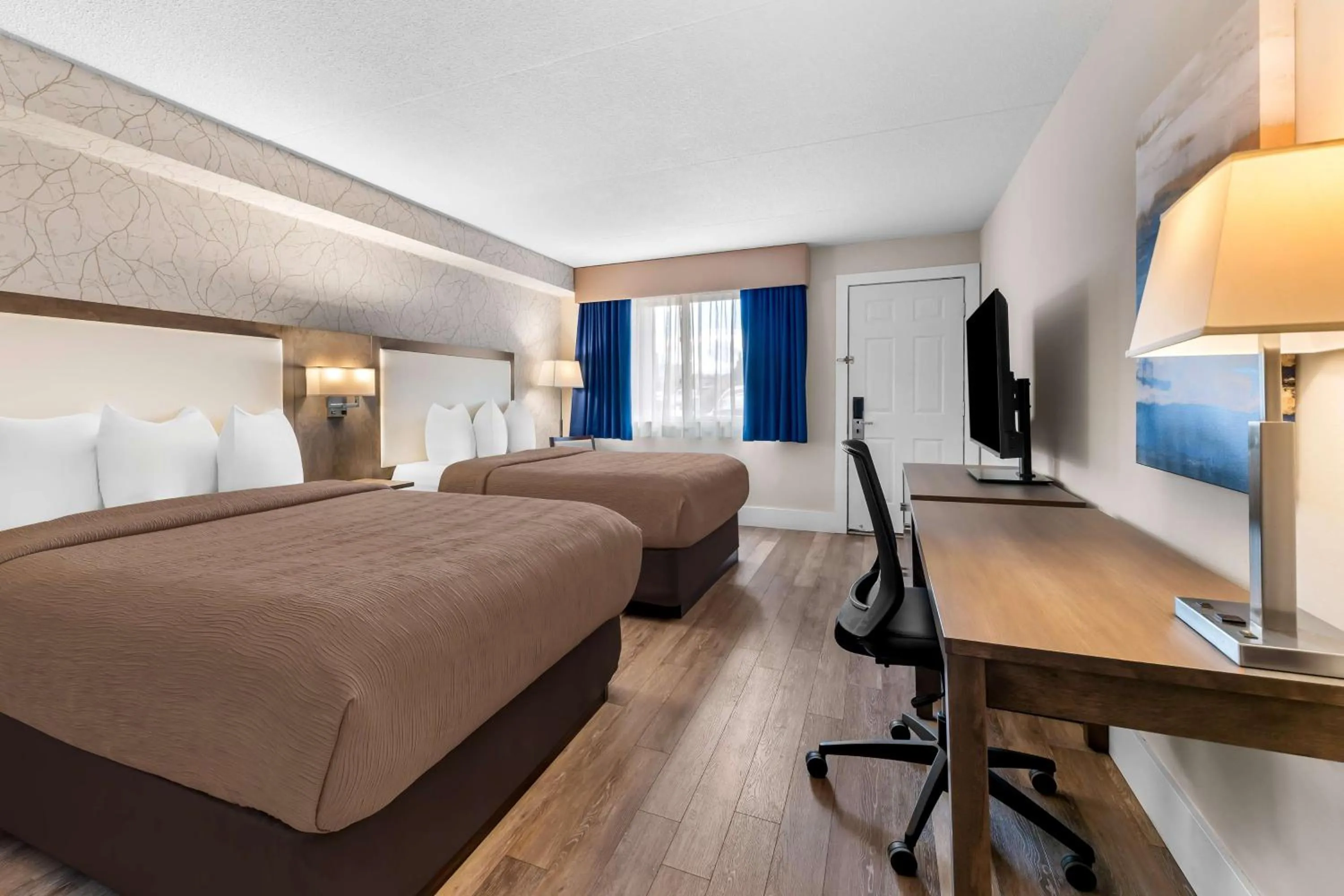 Bedroom, Bed in Best Western Halton Hills