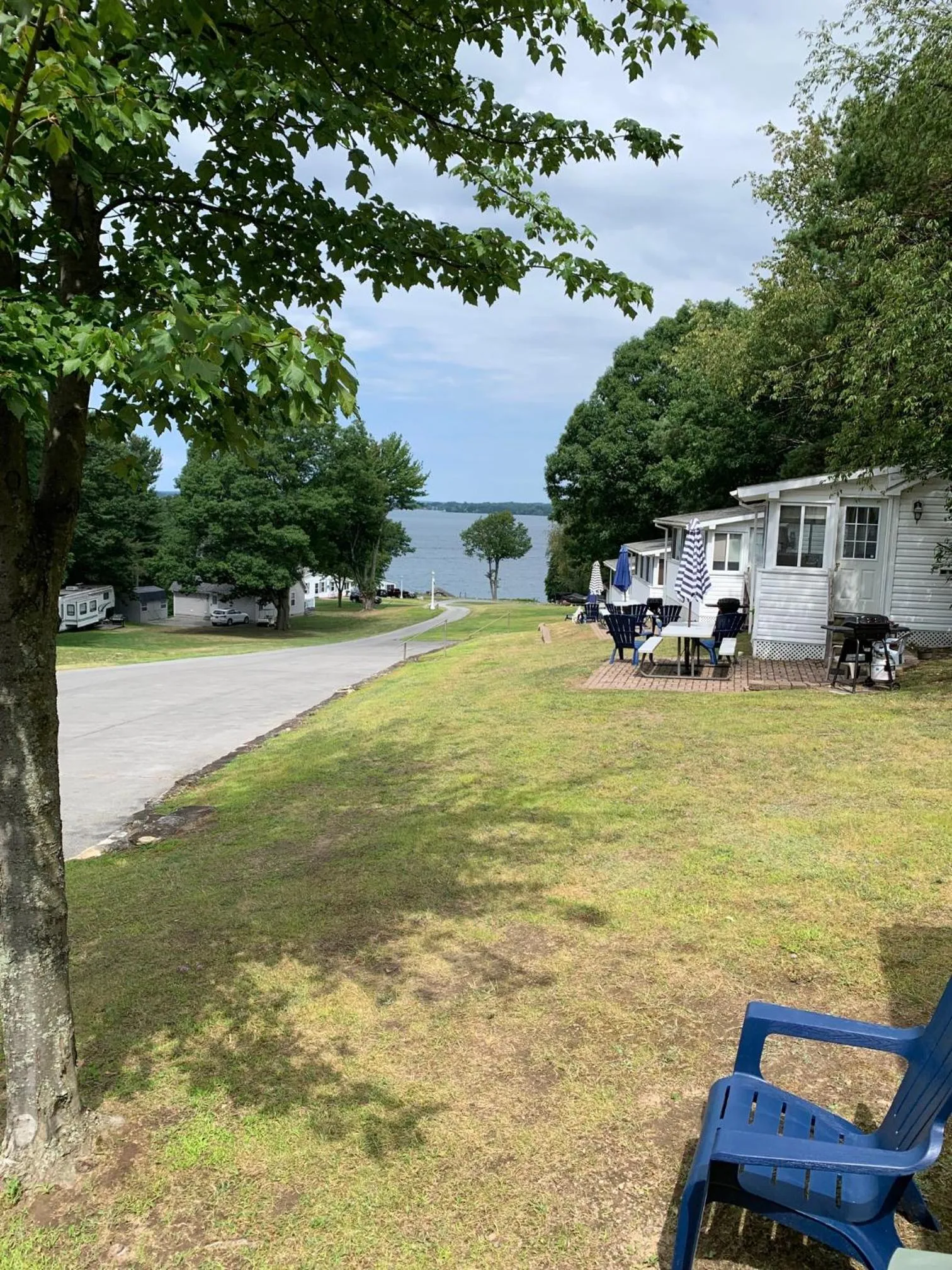 River view in West Winds Motel & Cottages