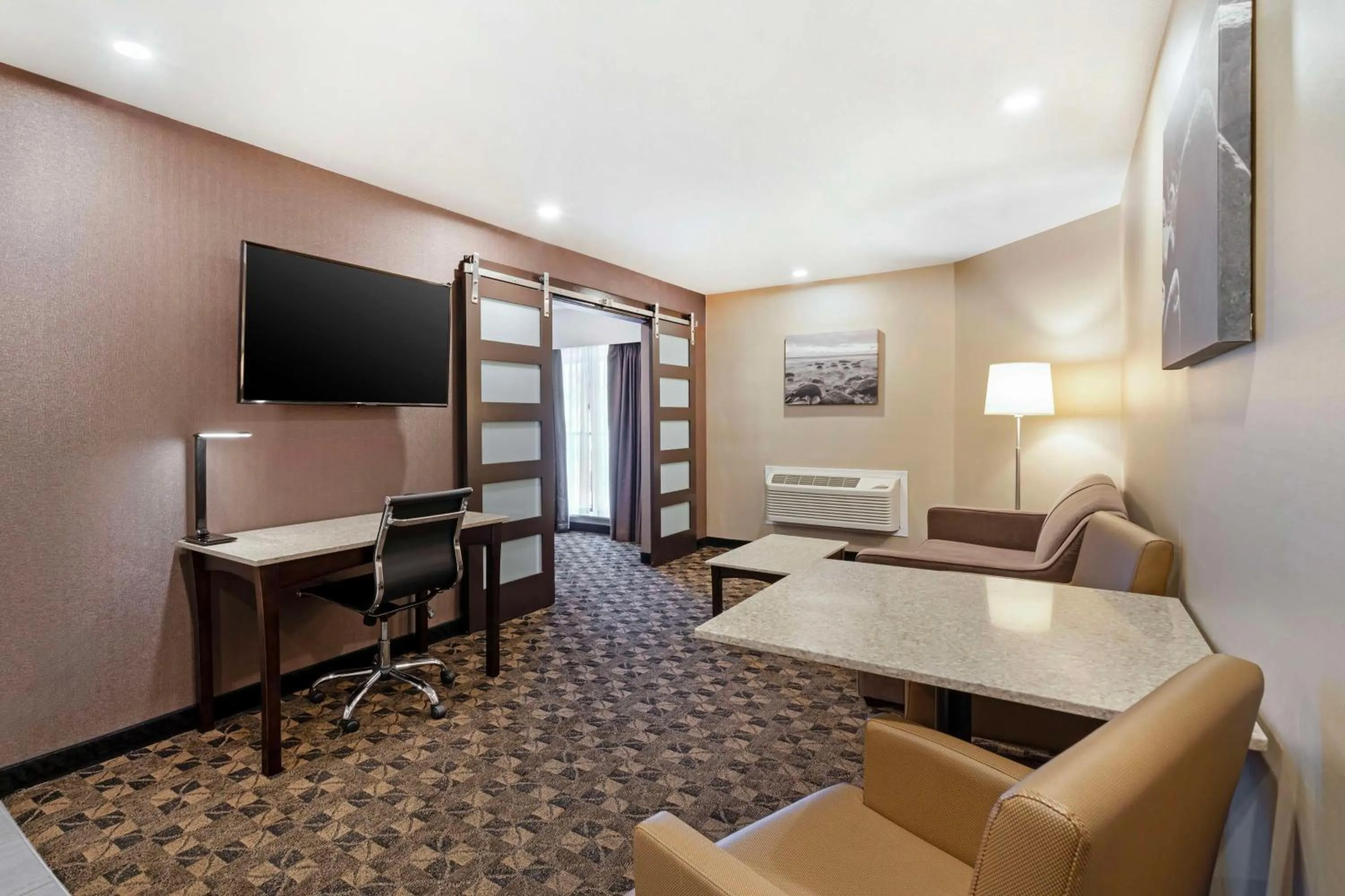 Bedroom in Best Western Northgate