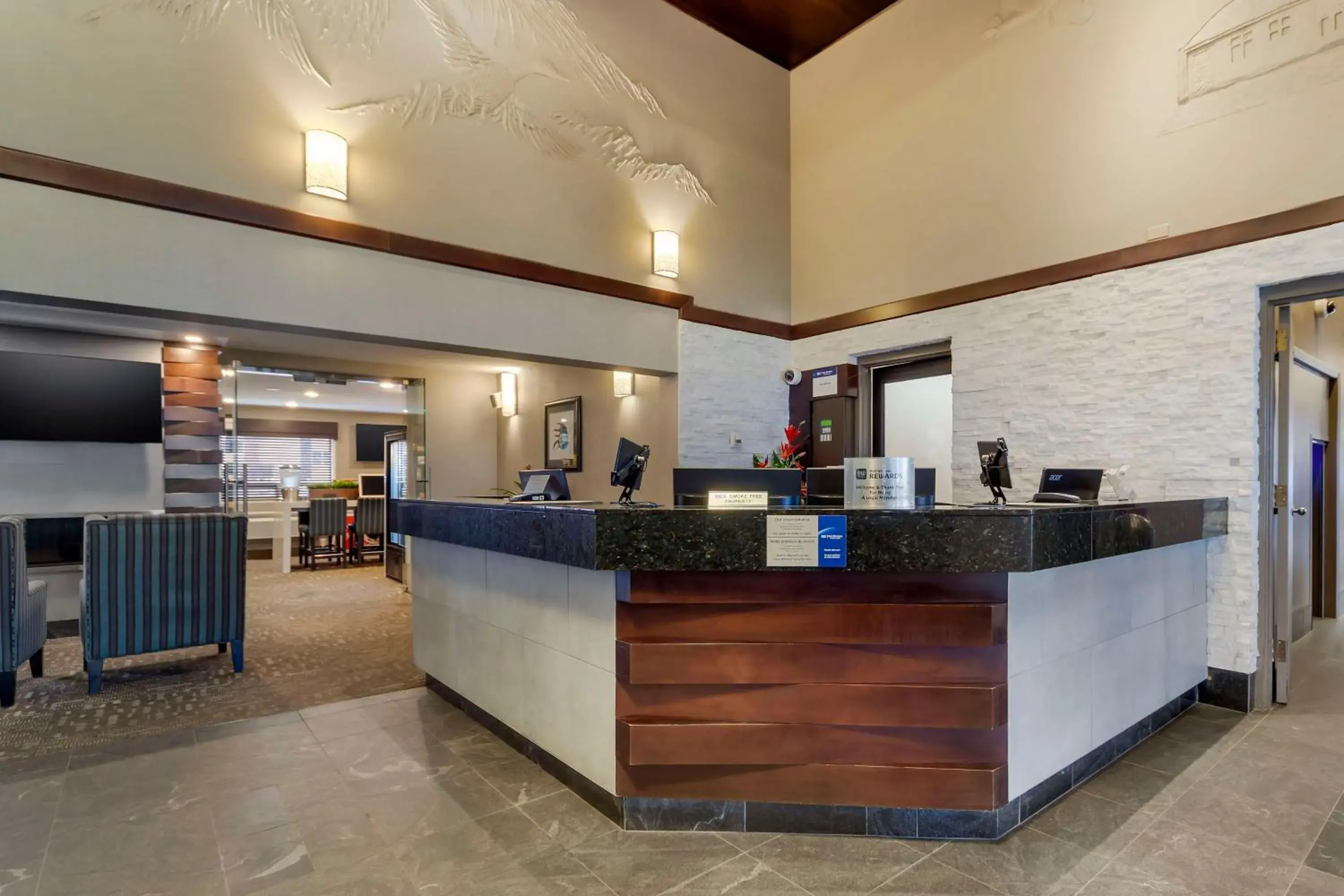 Lobby or reception in Best Western PLUS City Centre Inn Lobby or reception in Best Western PLUS City Centre Inn